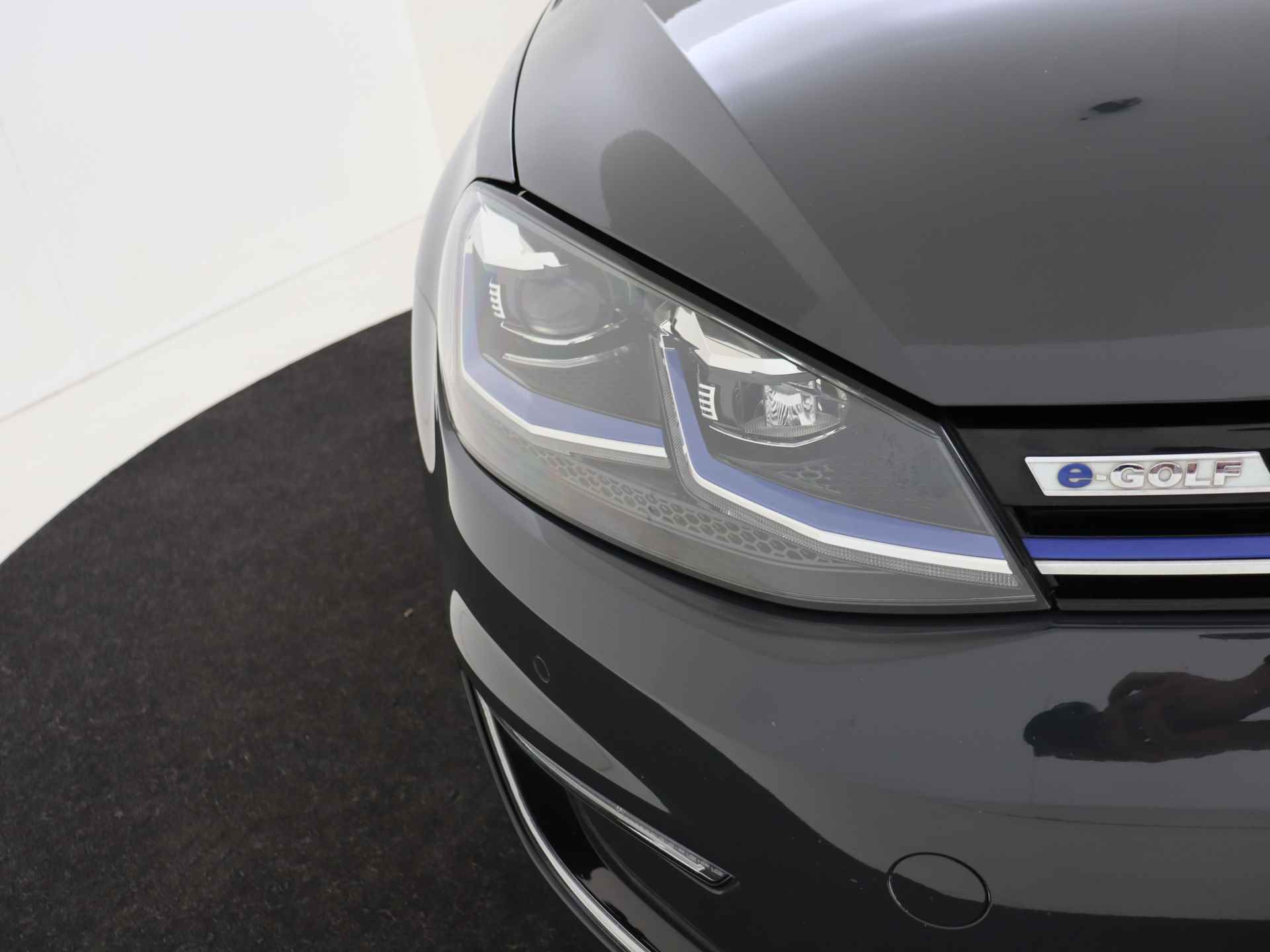 Volkswagen e-Golf e-Golf 5 deurs Automaat | Climate Control | Navigatie - 13/31