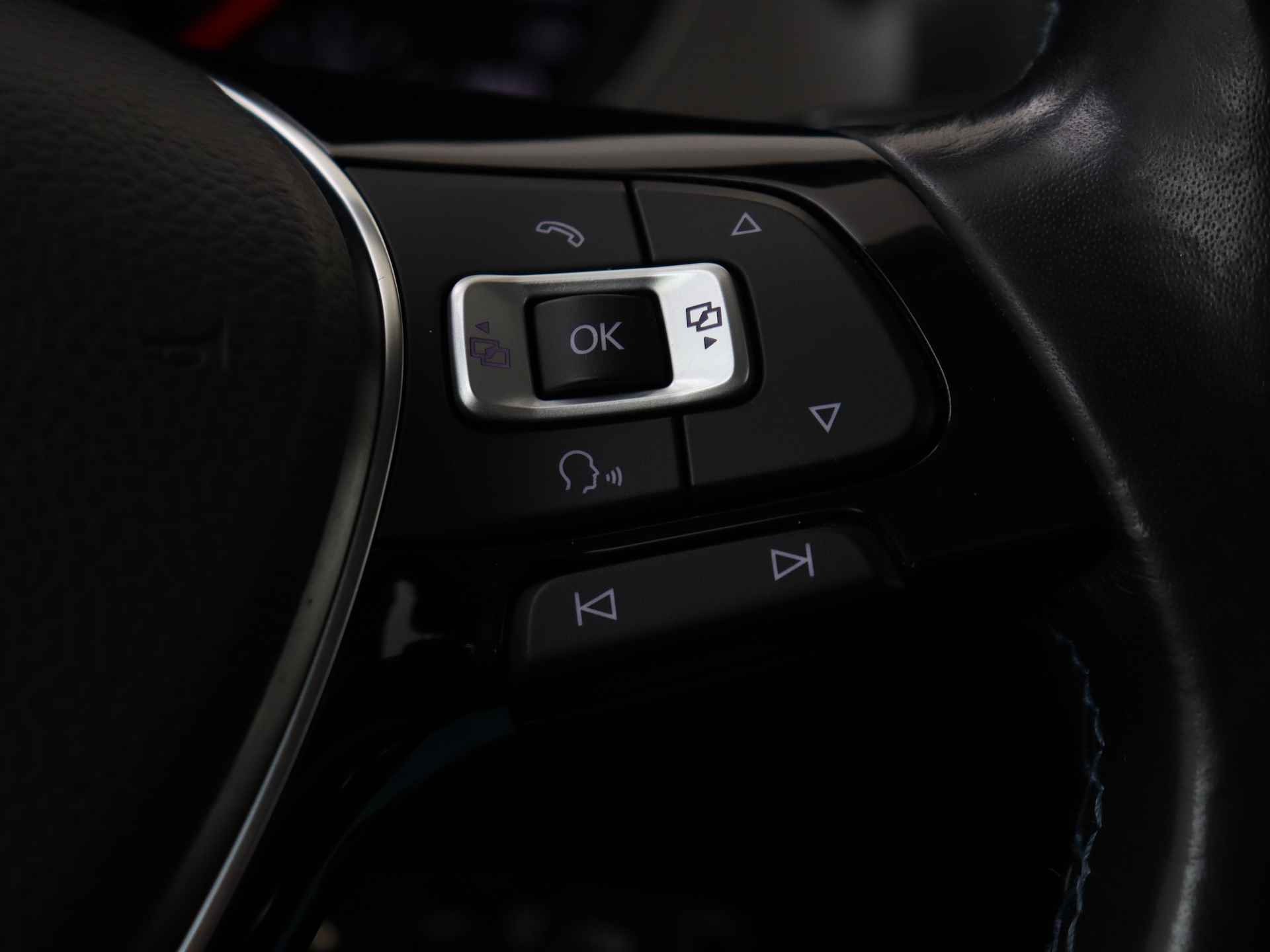 Volkswagen e-Golf e-Golf 5 deurs Automaat | Climate Control | Navigatie - 22/31