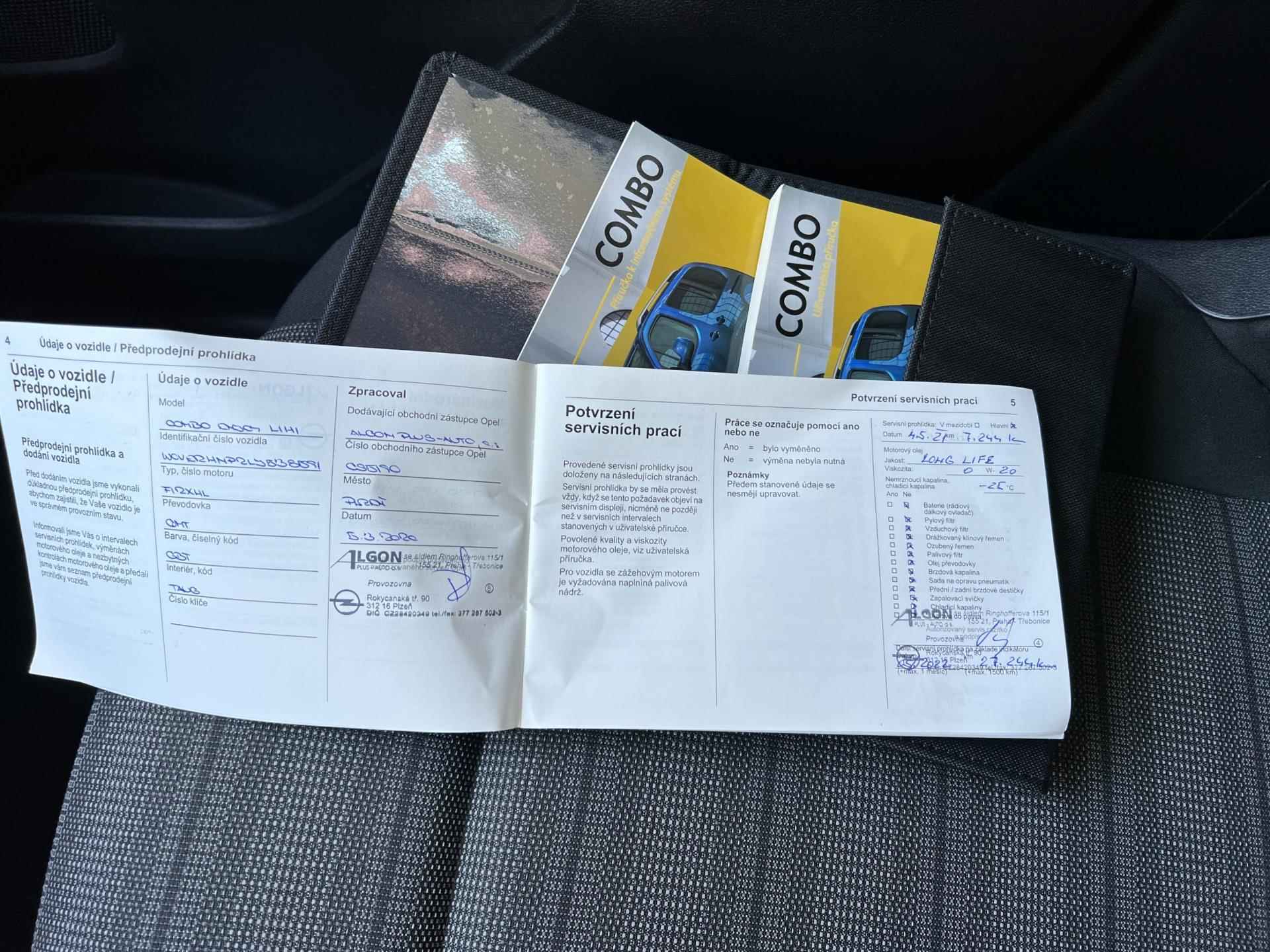 Opel Combo Life 1.2 Turbo Edition, Navigatie, Trekhaak, Cruise control, etc - 24/25
