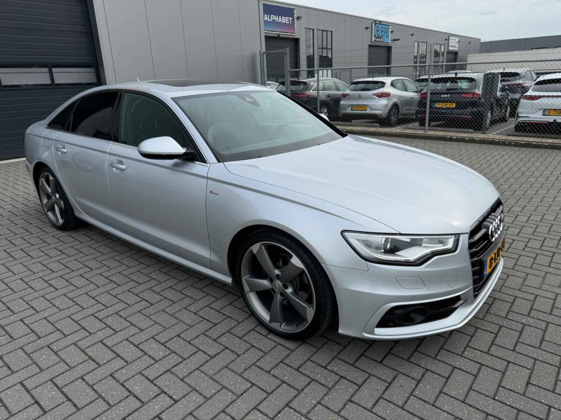 Audi A6 Limousine 2.0 TFSI Sport Edition - 4/34