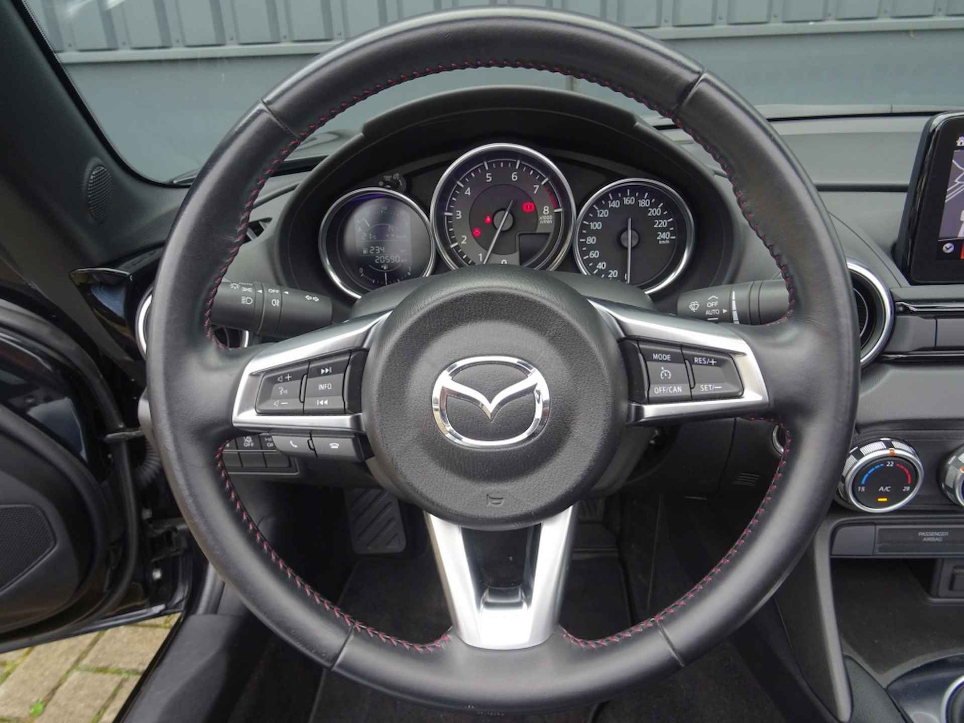 Mazda MX-5  2.0 SkyActiv-G 184 PK GT-M - 14/25