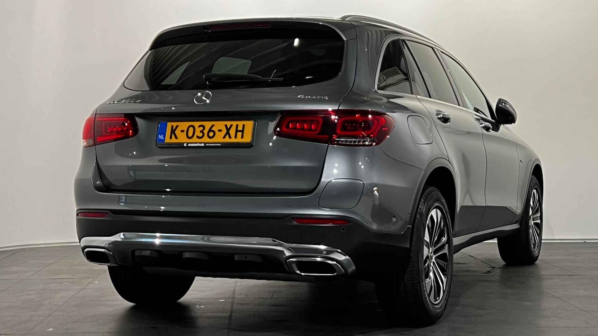 Mercedes GLC-Klasse 300e 320pk 4MATIC 9G-TRONIC Business Solution Luxury - 45/47