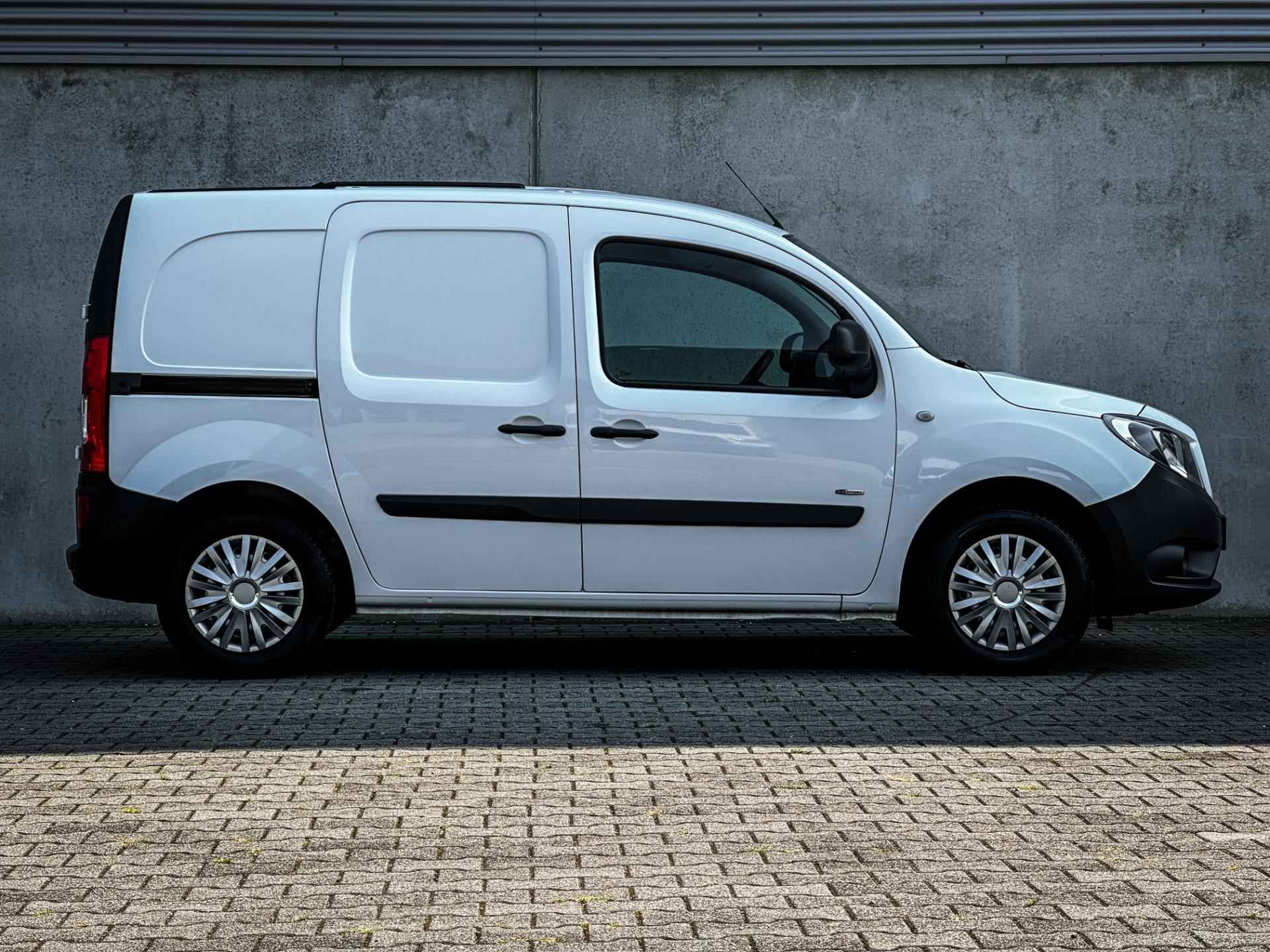 Mercedes-Benz Citan 112 Benzine | Airco | Navi | DAB | Dakluik | Schuifdeur | Marge | Geen BTW & BPM | - 13/32