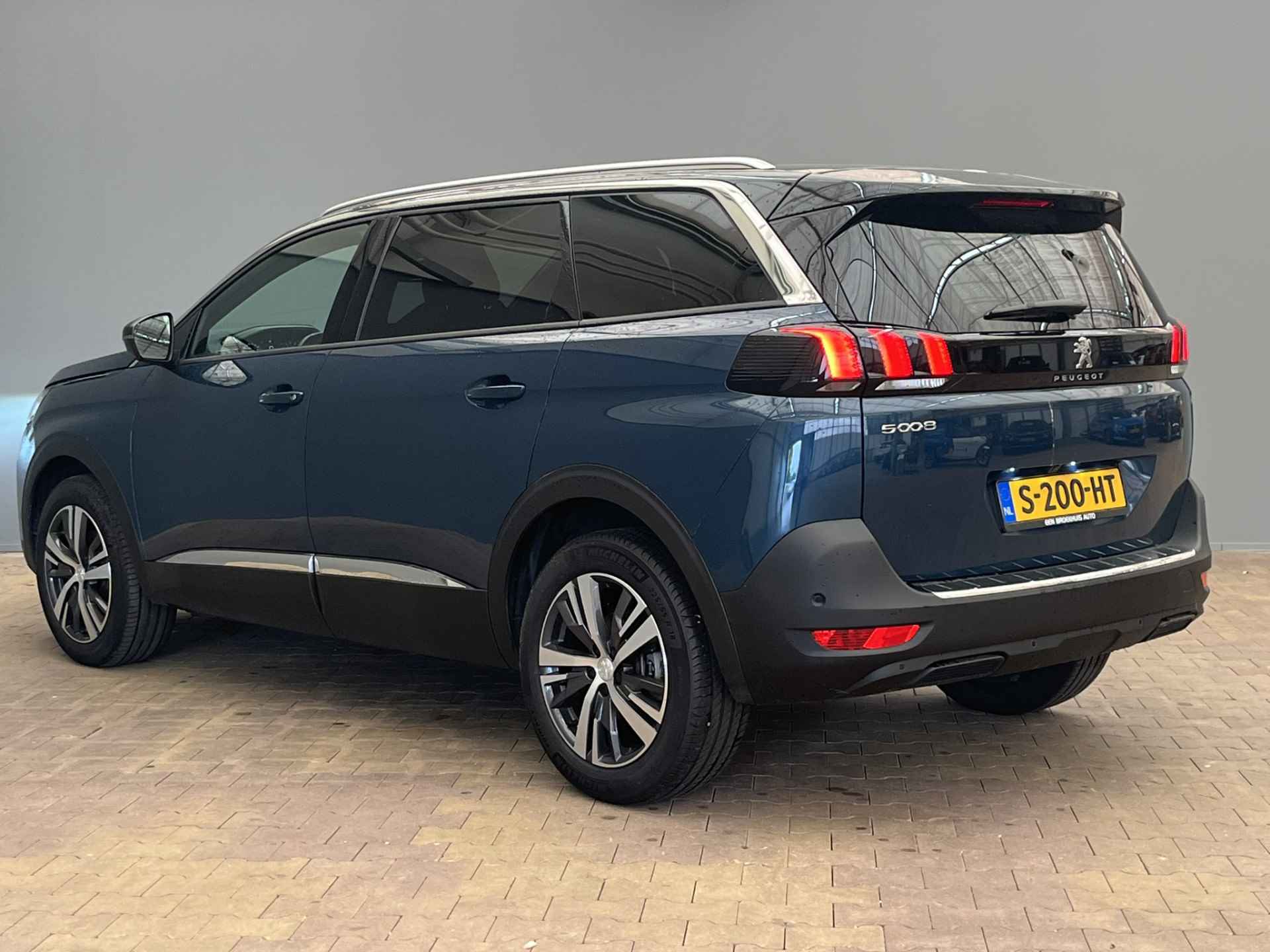 Peugeot 5008 1.2 130PK Allure | Camera | Automaat | 7 Pers | Leder\Stof | Elek.Klep | Keyless | 18'' Lichtmetaal | Clima | Navigatie | Carplay | LED | 2023! | Cruise | - 13/45