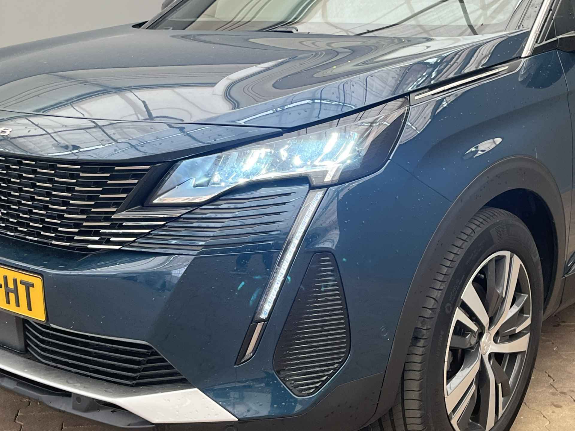 Peugeot 5008 1.2 130PK Allure | Camera | Automaat | 7 Pers | Leder\Stof | Elek.Klep | Keyless | 18'' Lichtmetaal | Clima | Navigatie | Carplay | LED | 2023! | Cruise | - 45/45