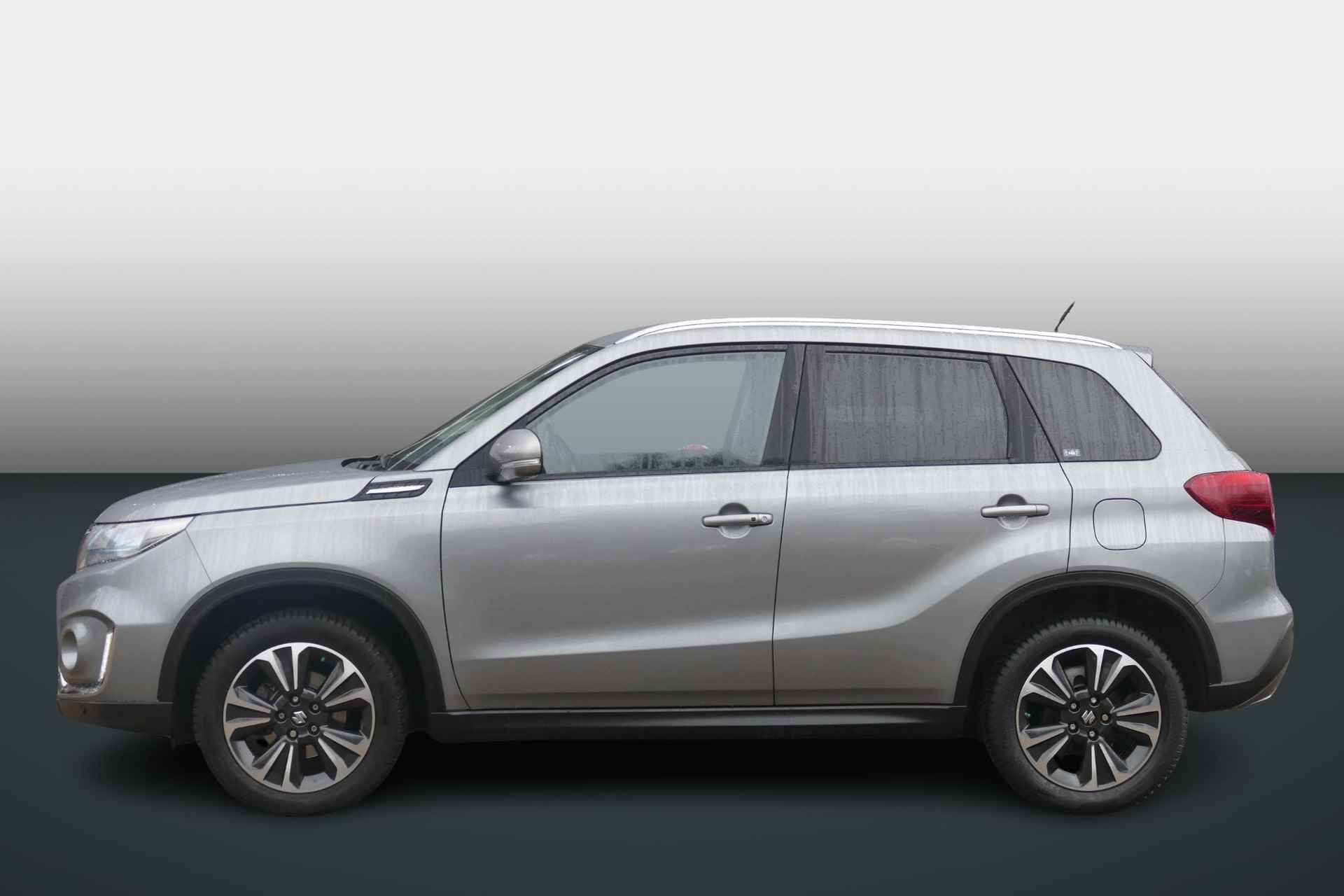 Suzuki Vitara 1.4 Boosterjet Style Smart Hybrid ALL-SEASON BANDEN | TREKHAAK | - 2/34