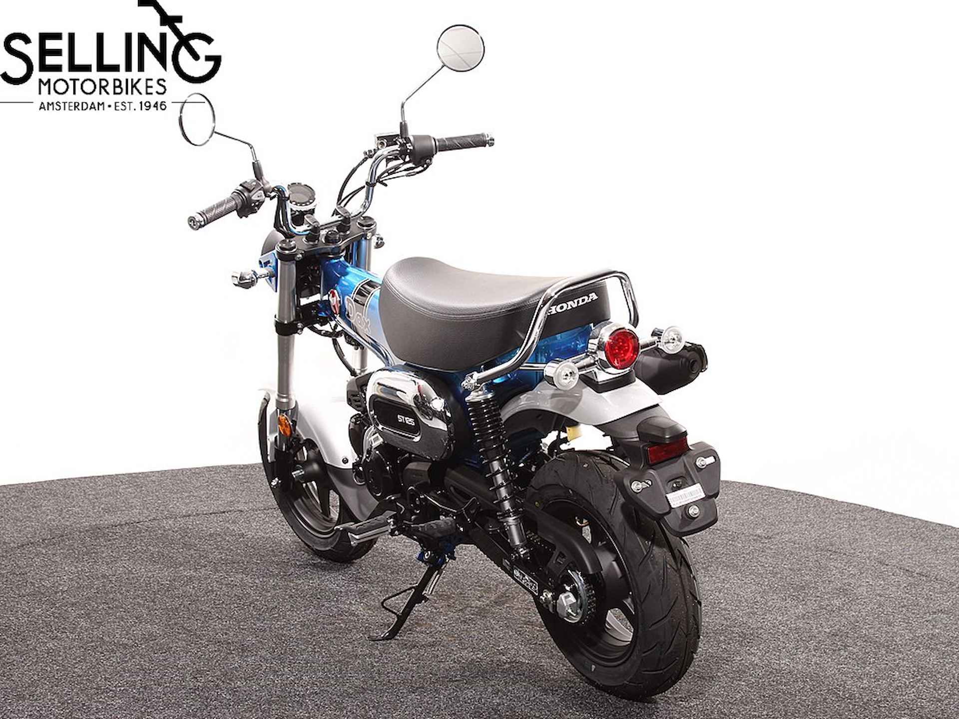 Honda ST 125 DAX B231 Pearl Glitterig Blue - 5/7