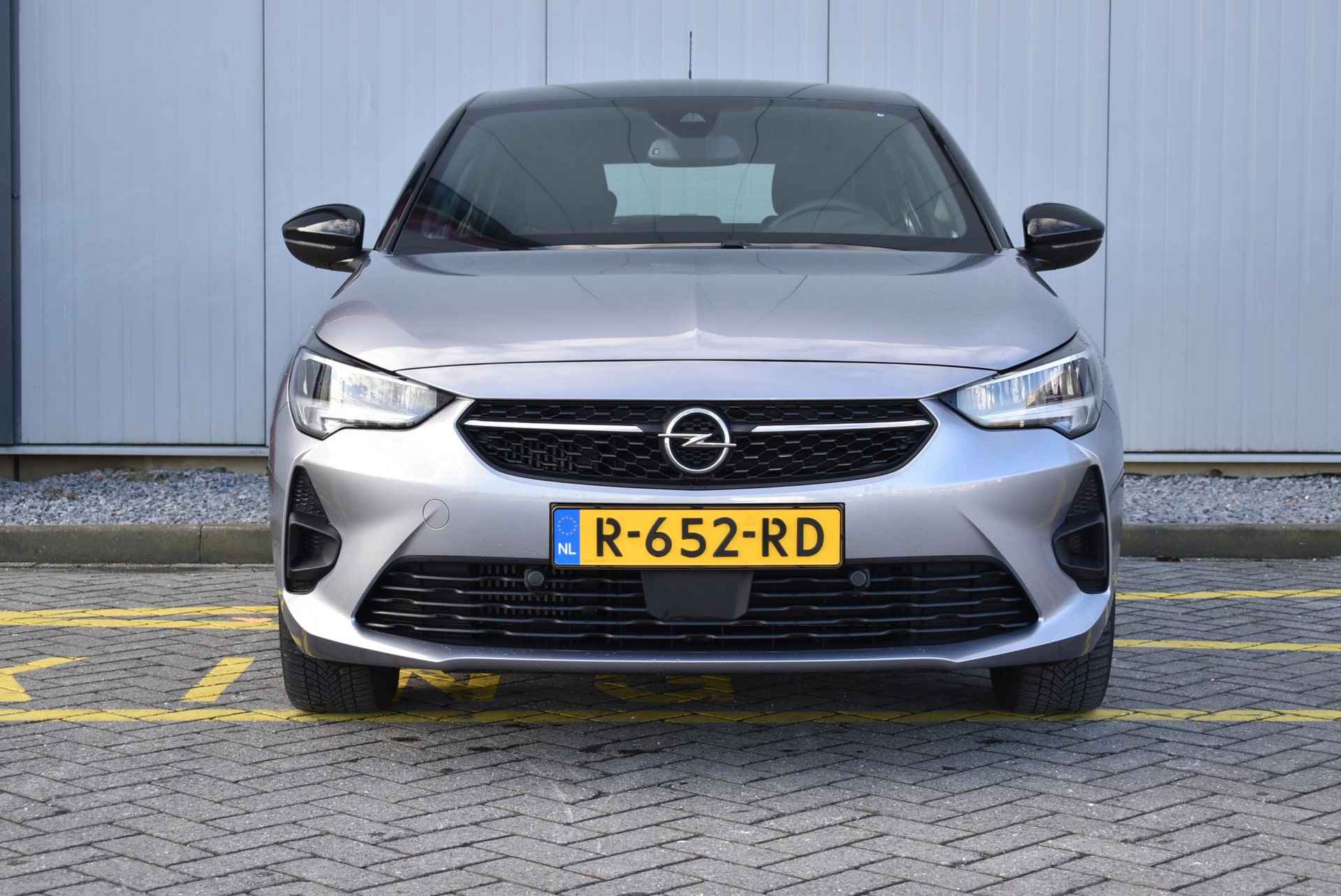 Opel Corsa 1.2 GS Line 130 pk Automaat | LMV | Navi | Bluetooth - 2/26