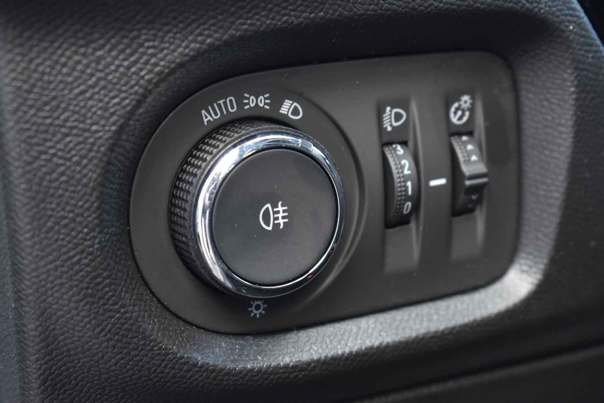 Opel Corsa 1.2 GS Line 130 pk Automaat | LMV | Navi | Bluetooth - 13/26