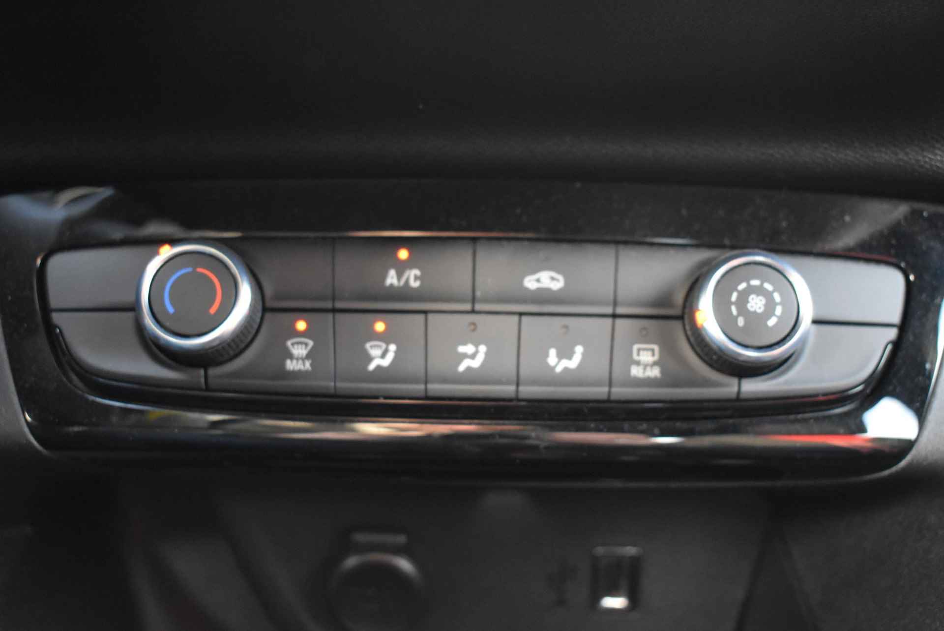 Opel Corsa 1.2 GS Line 130 pk Automaat | LMV | Navi | Bluetooth - 25/26