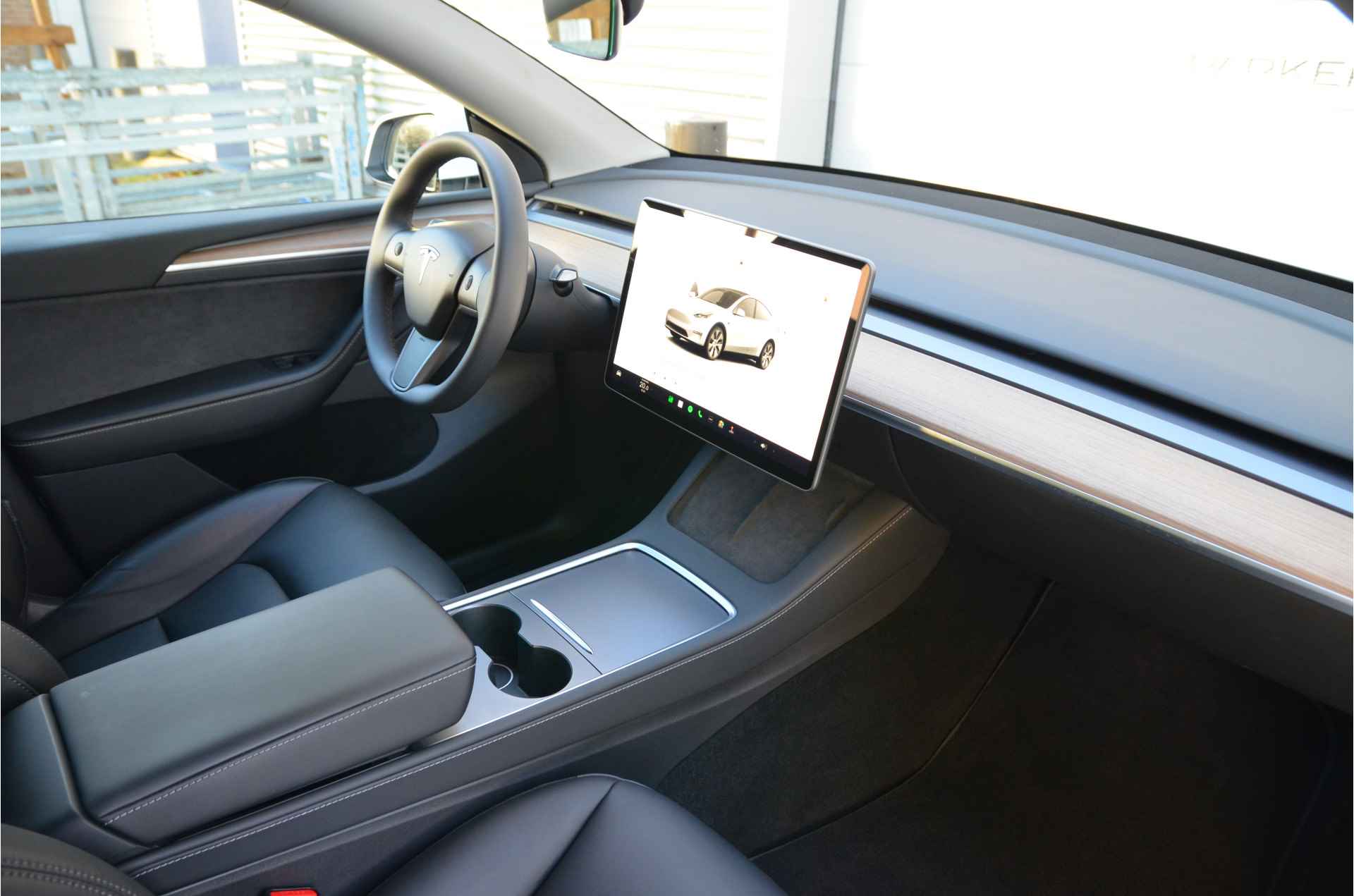 Tesla Model Y Long Range AWD 75 kWh AutoPilot, 20", Trekhaak, MARGE - 11/34