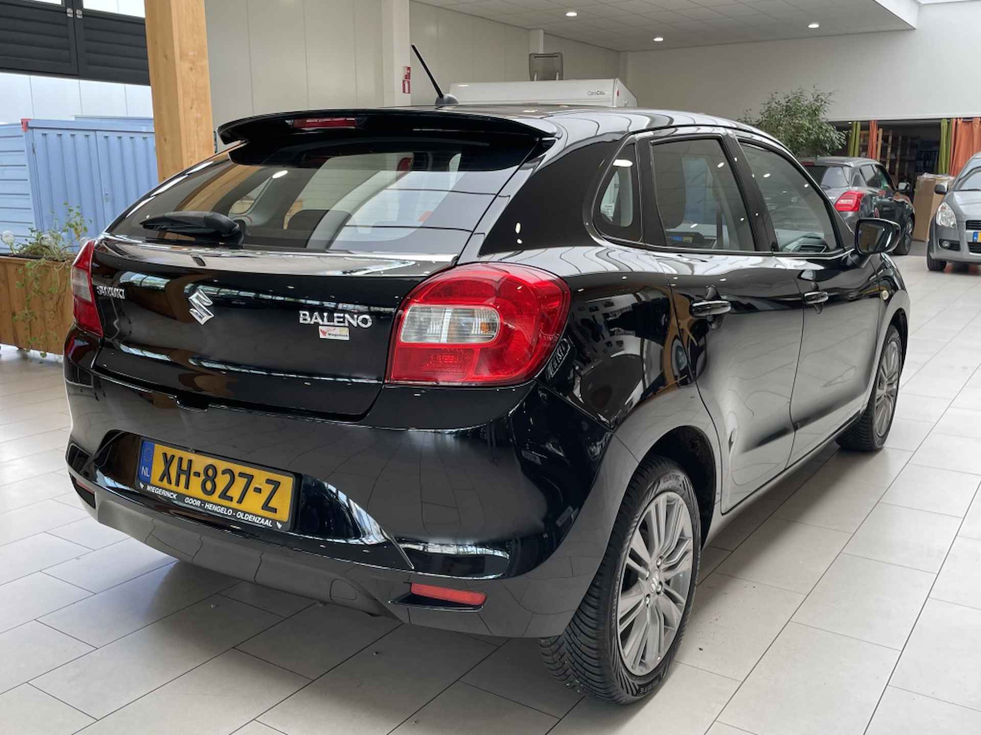 Suzuki Baleno 1.2 Exclusive [Navigatie | Achteruitrijcamera | Multimediasystee - 8/27