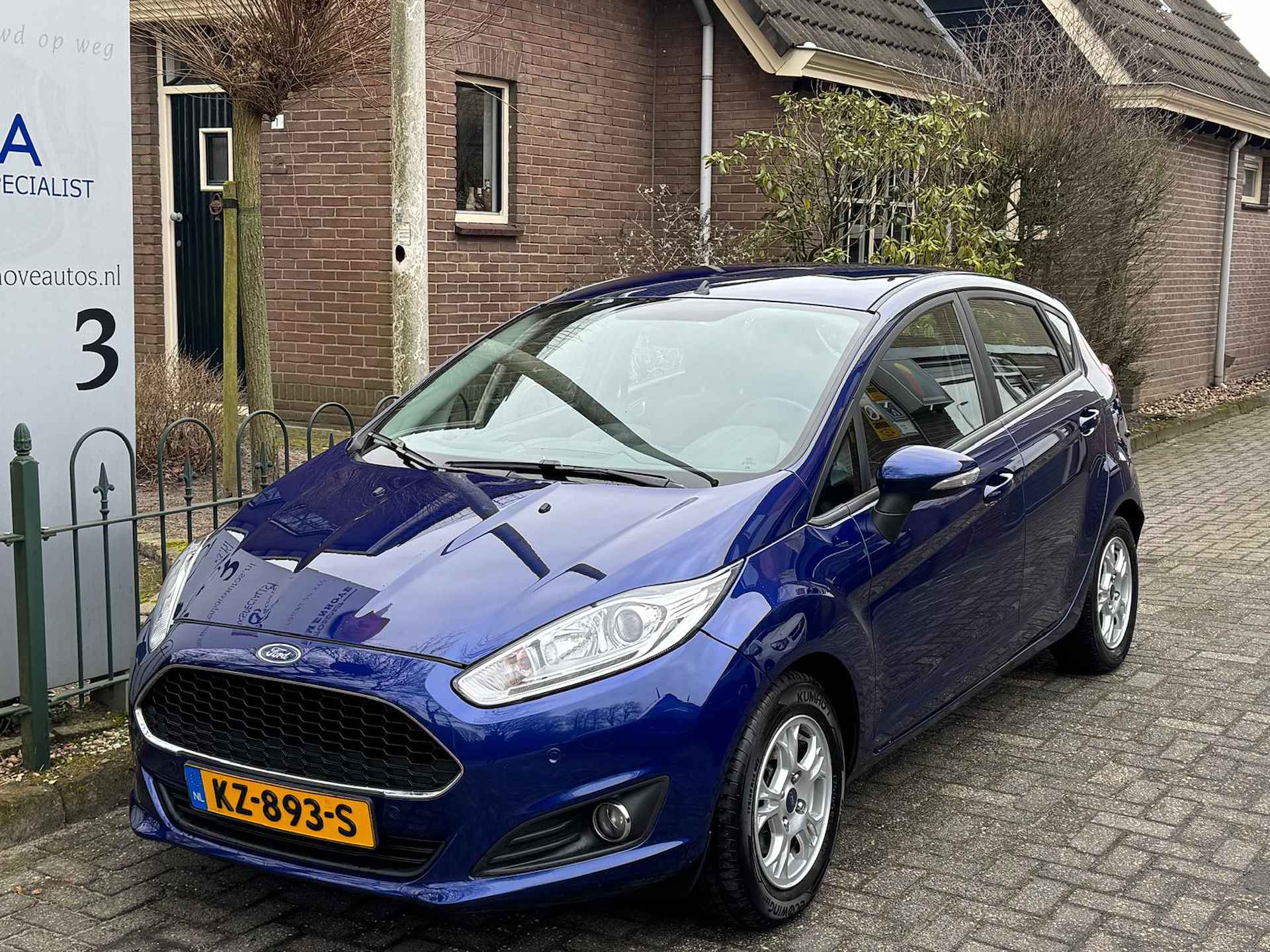 Ford Fiesta 1.5 TDCi Style Ultimate Lease Edition Airco/Parkeersensoren/Lichtmetalen velgen - 3/43