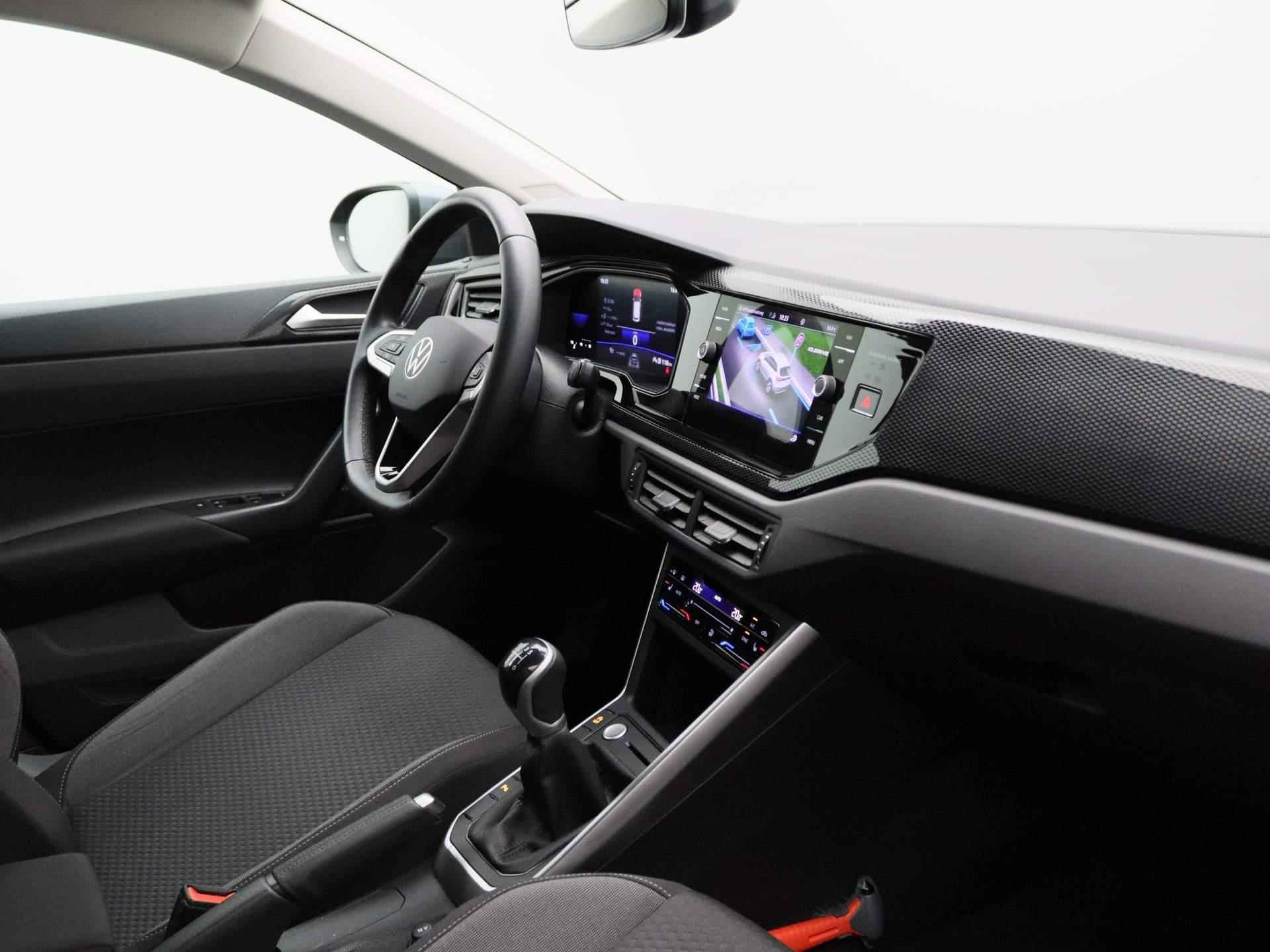 Volkswagen Taigo 1.0 TSI Life Business 110 PK | Apple Carplay | Android Auto | Navigatie | Adaptive Cruise Control | Stoelverwarming | Climate Control | Digital Cockpit | - 33/38