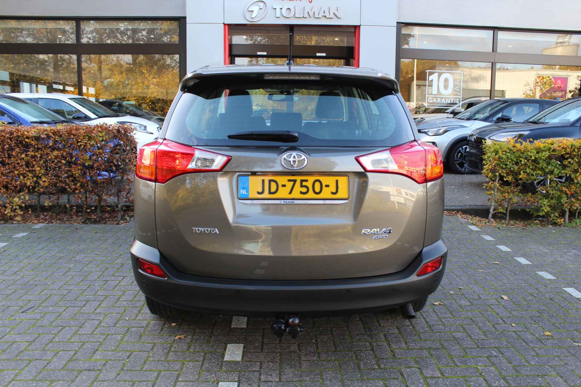 Toyota RAV4 2.0 Dynamic 4WD Automaat | Rijklaar | Navi | Camera | Cruise | Clima | Trekhaak | PDC - 8/20