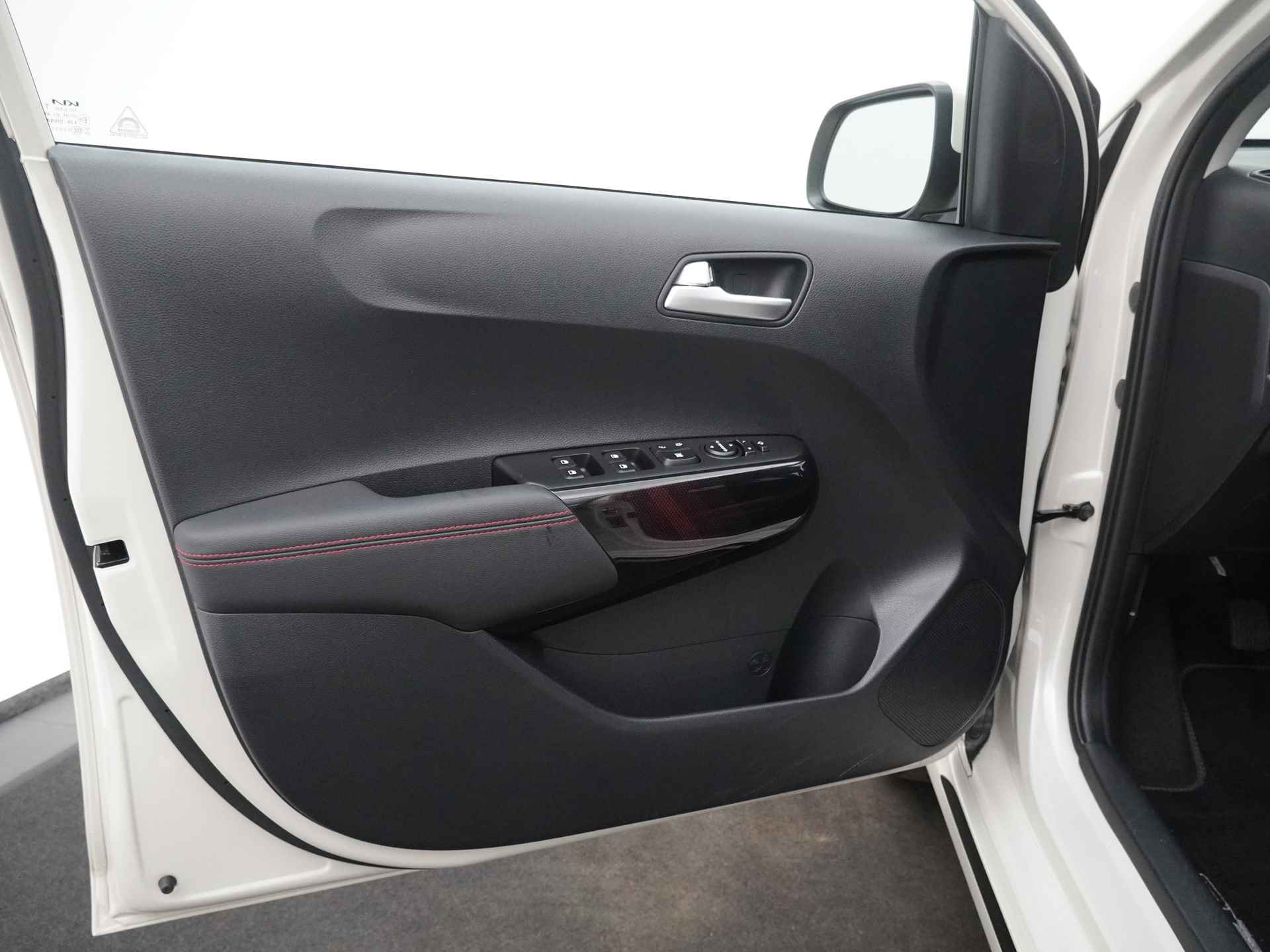 Kia Picanto 1.0 DPi GT-Line Leder - Navigatie - CarPlay - Cruise - Camera Fabrieksgarantie tot 30-03-2030 - 21/48