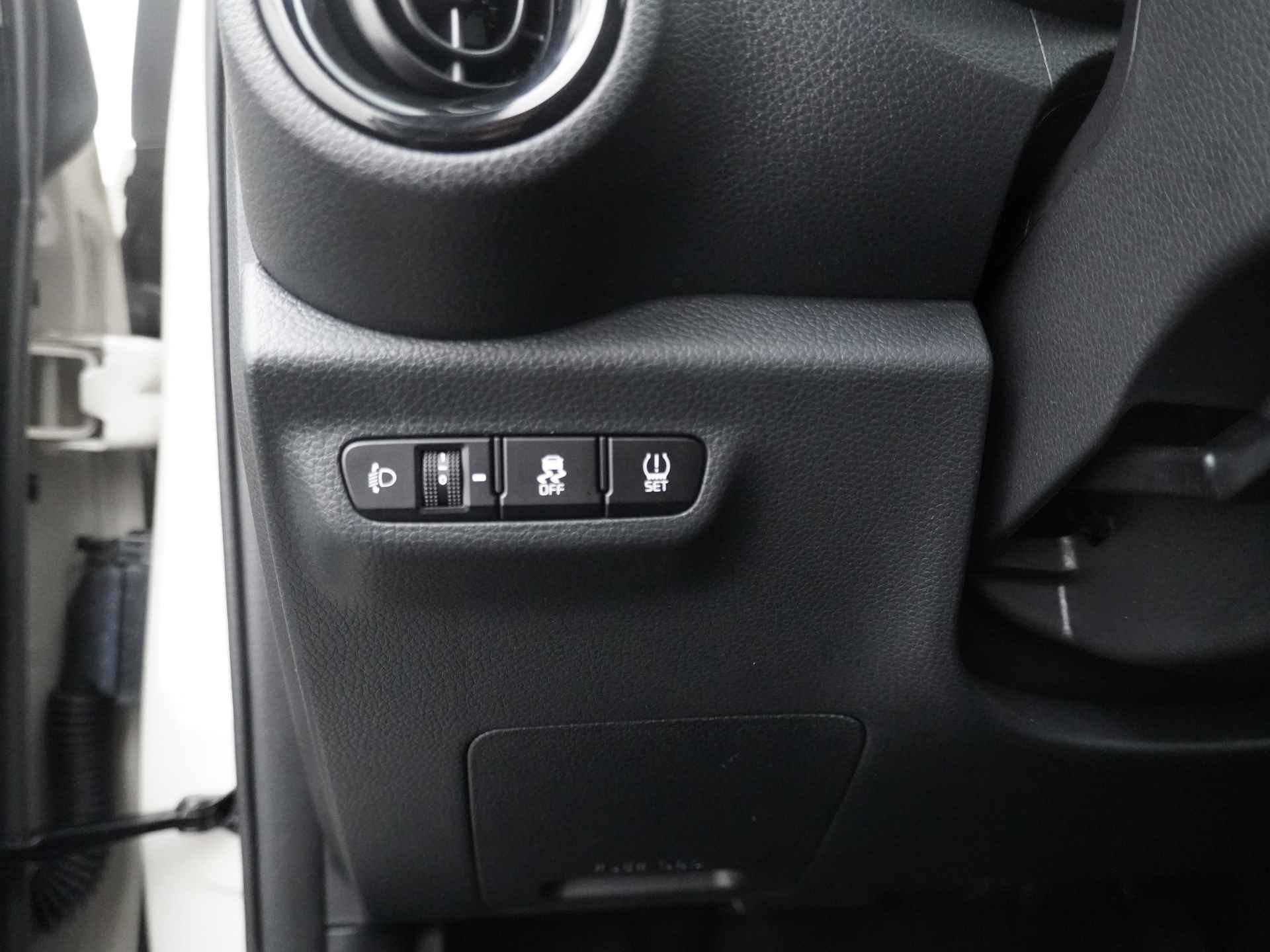 Kia Picanto 1.0 DPi GT-Line Leder - Navigatie - CarPlay - Cruise - Camera Fabrieksgarantie tot 30-03-2030 - 22/48