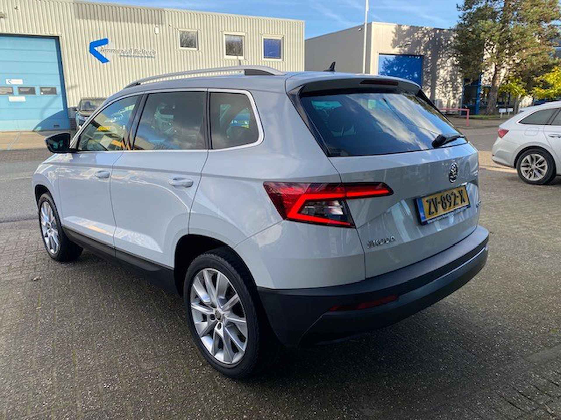 SKODA Karoq 1.0 TSI 115pk DSG-7 Ambition Business met 18", Stoelv. en Smartlink+ - 11/38