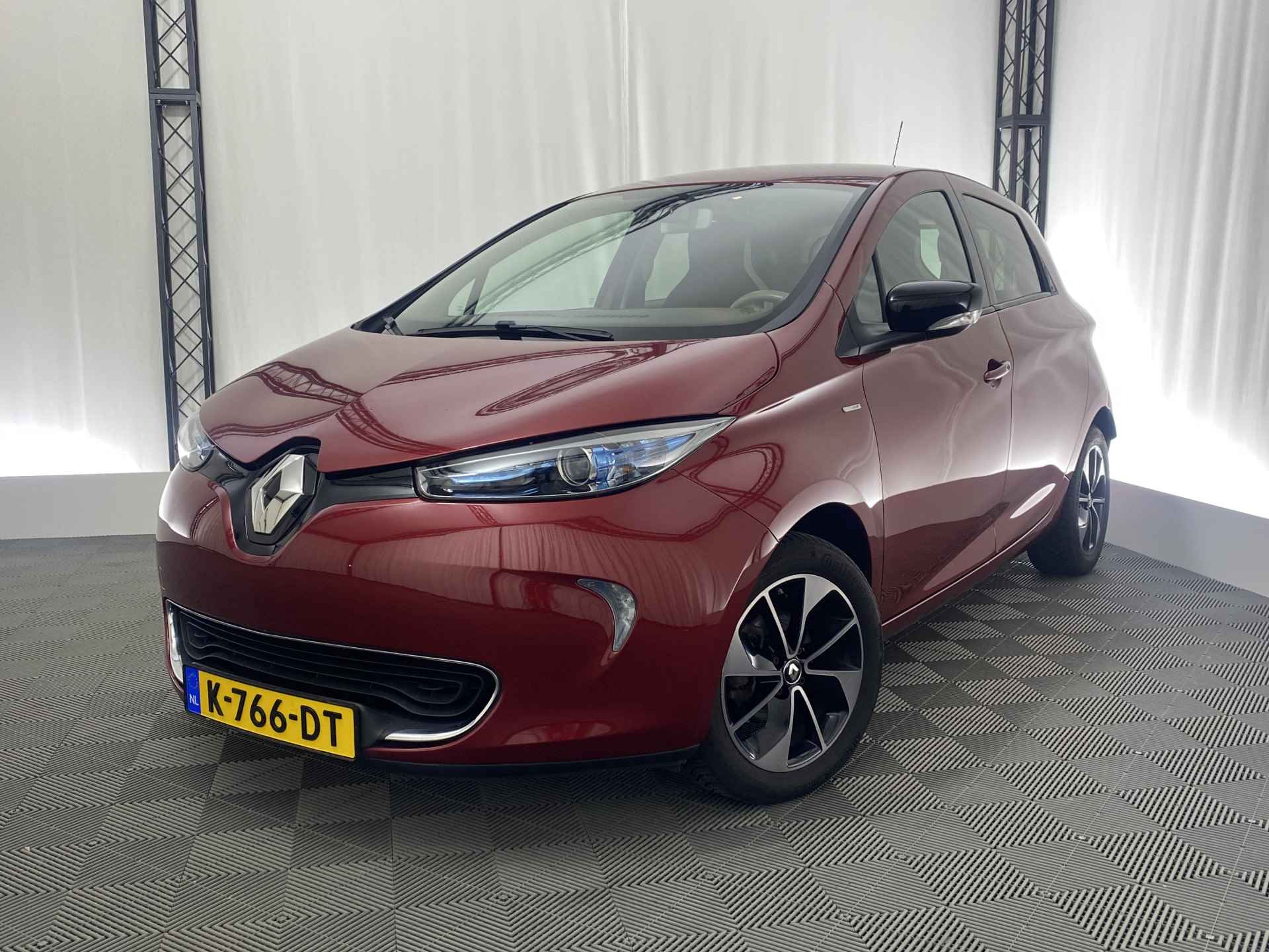 Renault ZOE R110 Bose 41 kWh | Navi | Cruise Control | Voorverwarming | Apple Carplay | - 2/37