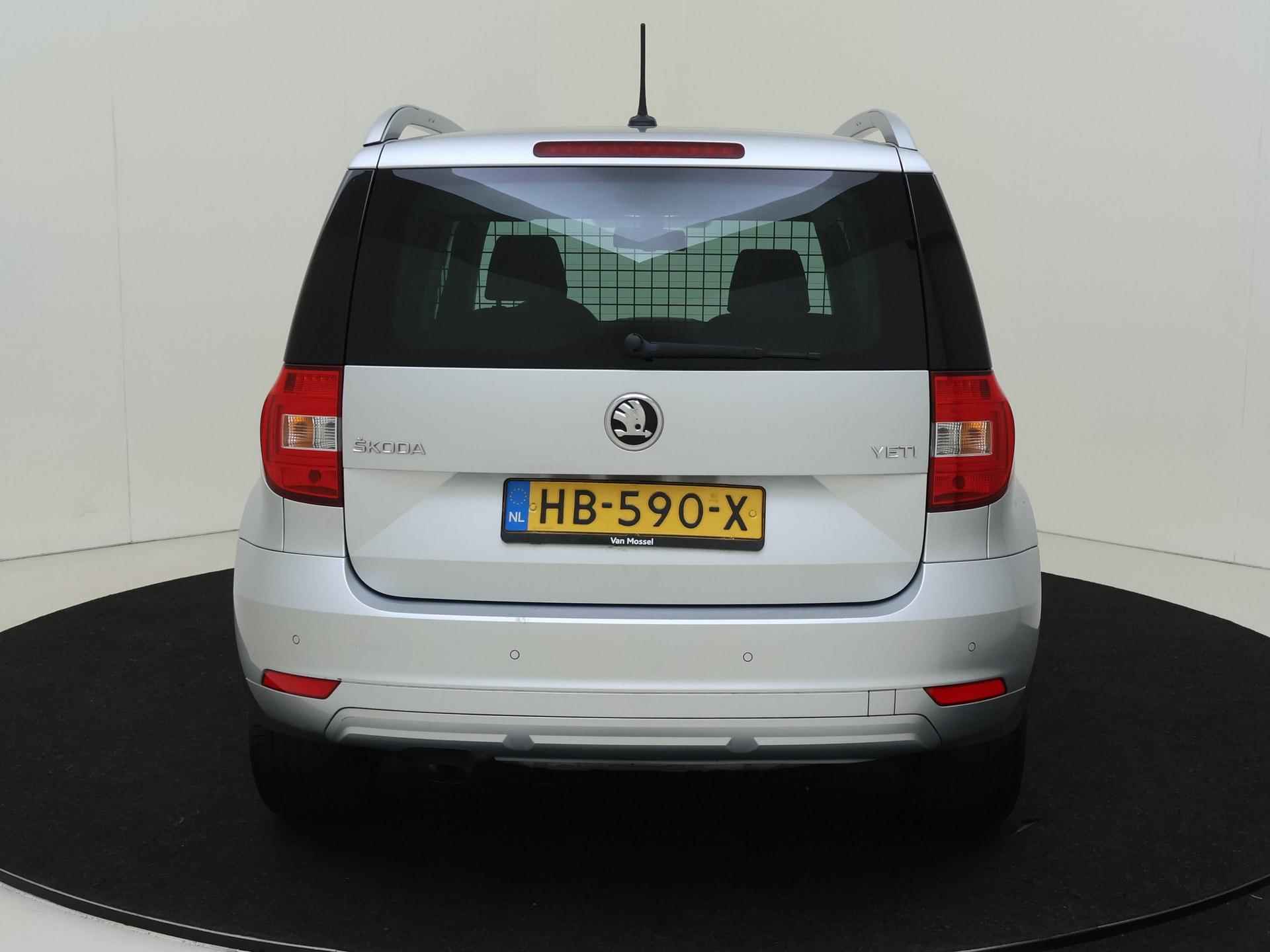 Skoda Yeti 1.2 TSI 110 PK Greentech Edition Navigatie / Parkeersensoren / Hoge instap / Climate Control / Cruise Control / Bluetooth - 4/29