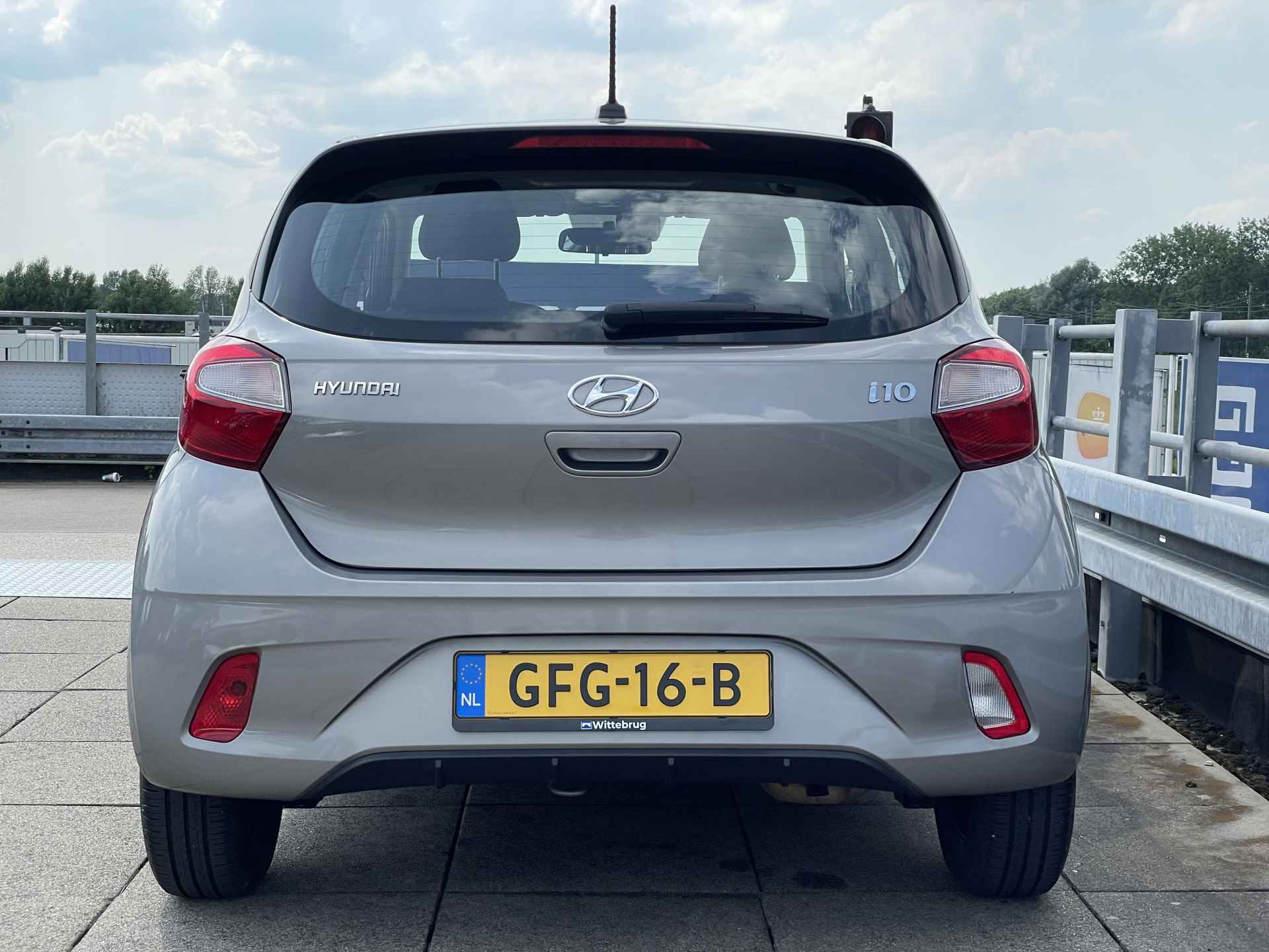 Hyundai i10 1.0 Comfort | Apple Carplay | Airconditioning | Cruise Control | Rijklaarprijs! | - 10/34