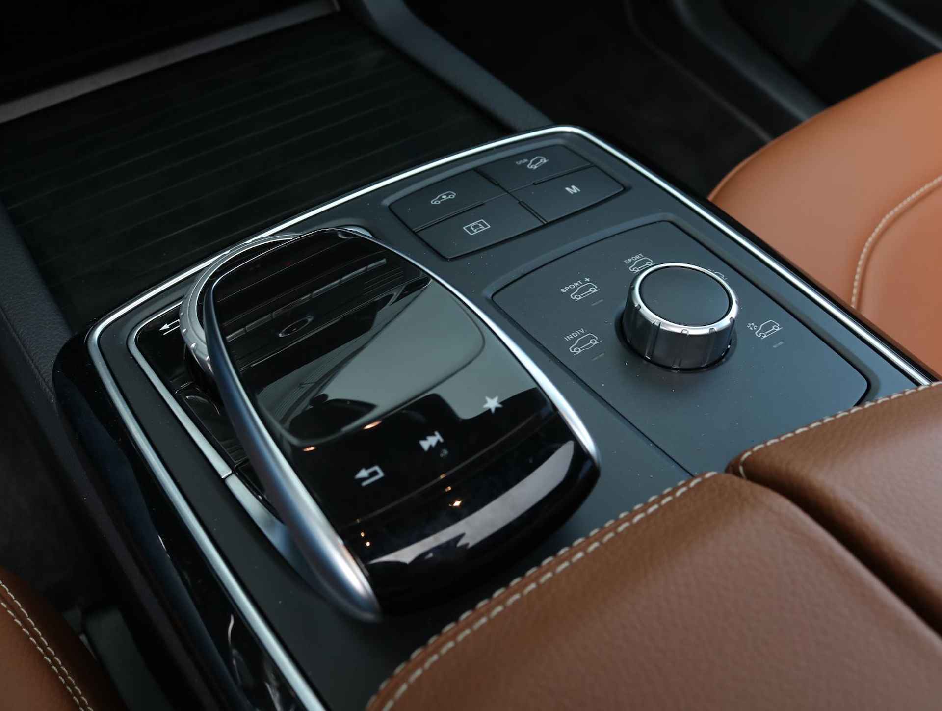 Mercedes-Benz GLE Coupé 400 4MATIC AMG | Panoramadak | Distronic | Trekhaak - 15/29