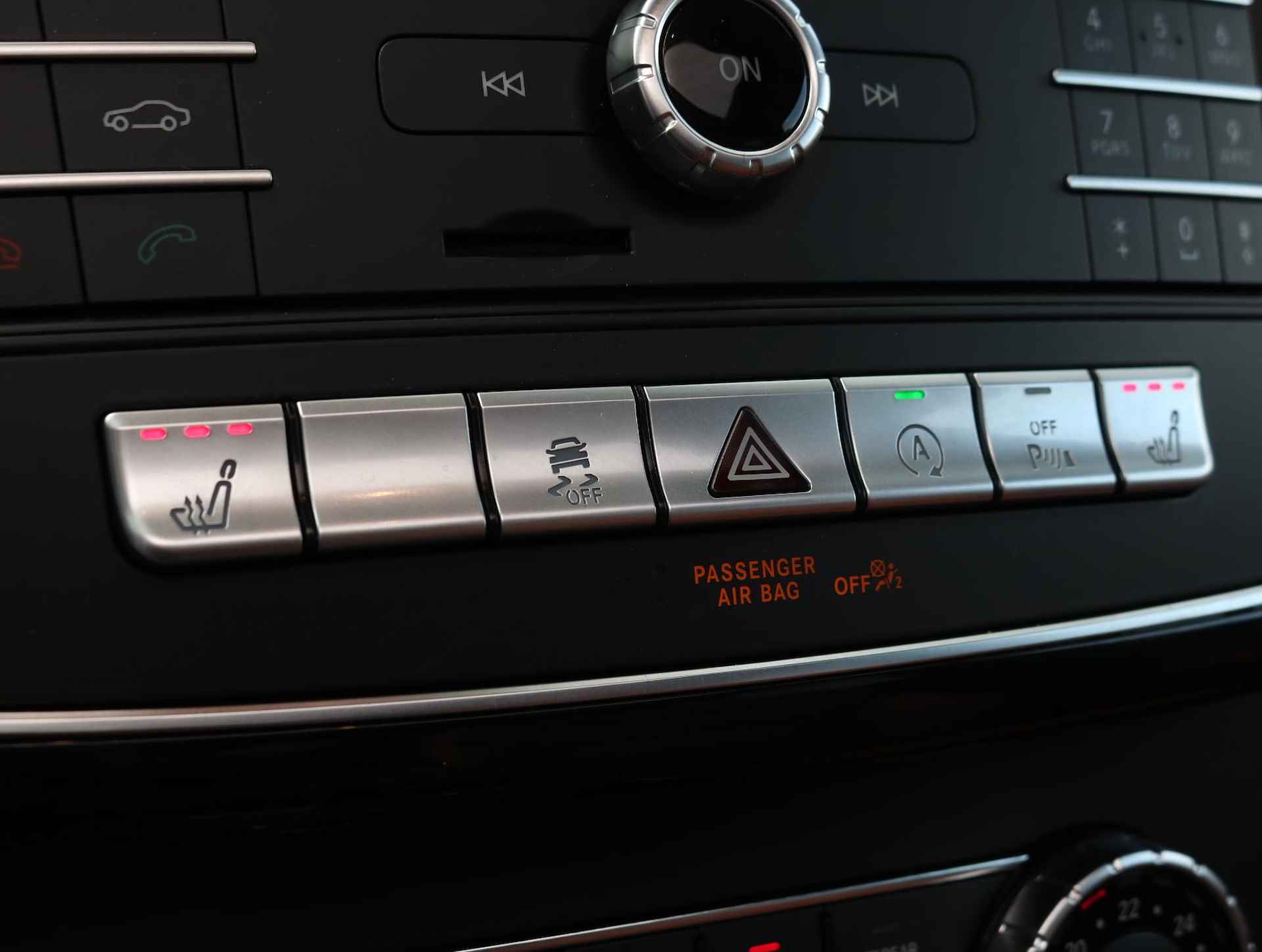 Mercedes-Benz GLE Coupé 400 4MATIC AMG | Panoramadak | Distronic | Trekhaak - 27/29