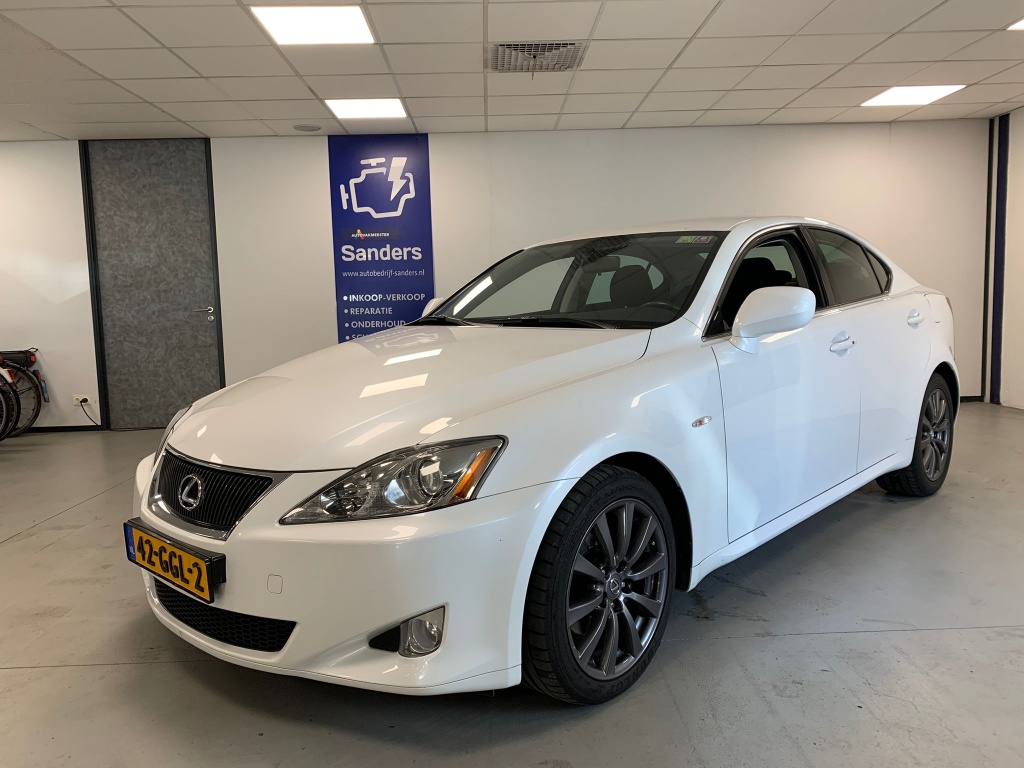 Lexus IS 250 Business v6