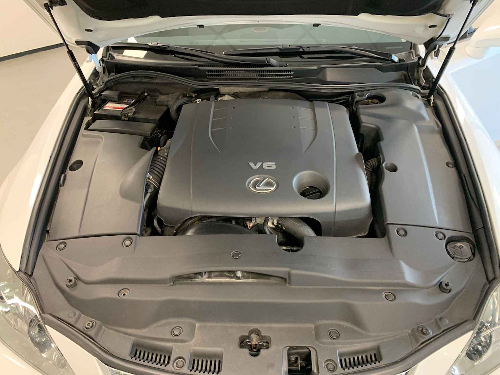 Lexus IS 250 Business v6 - 16/17