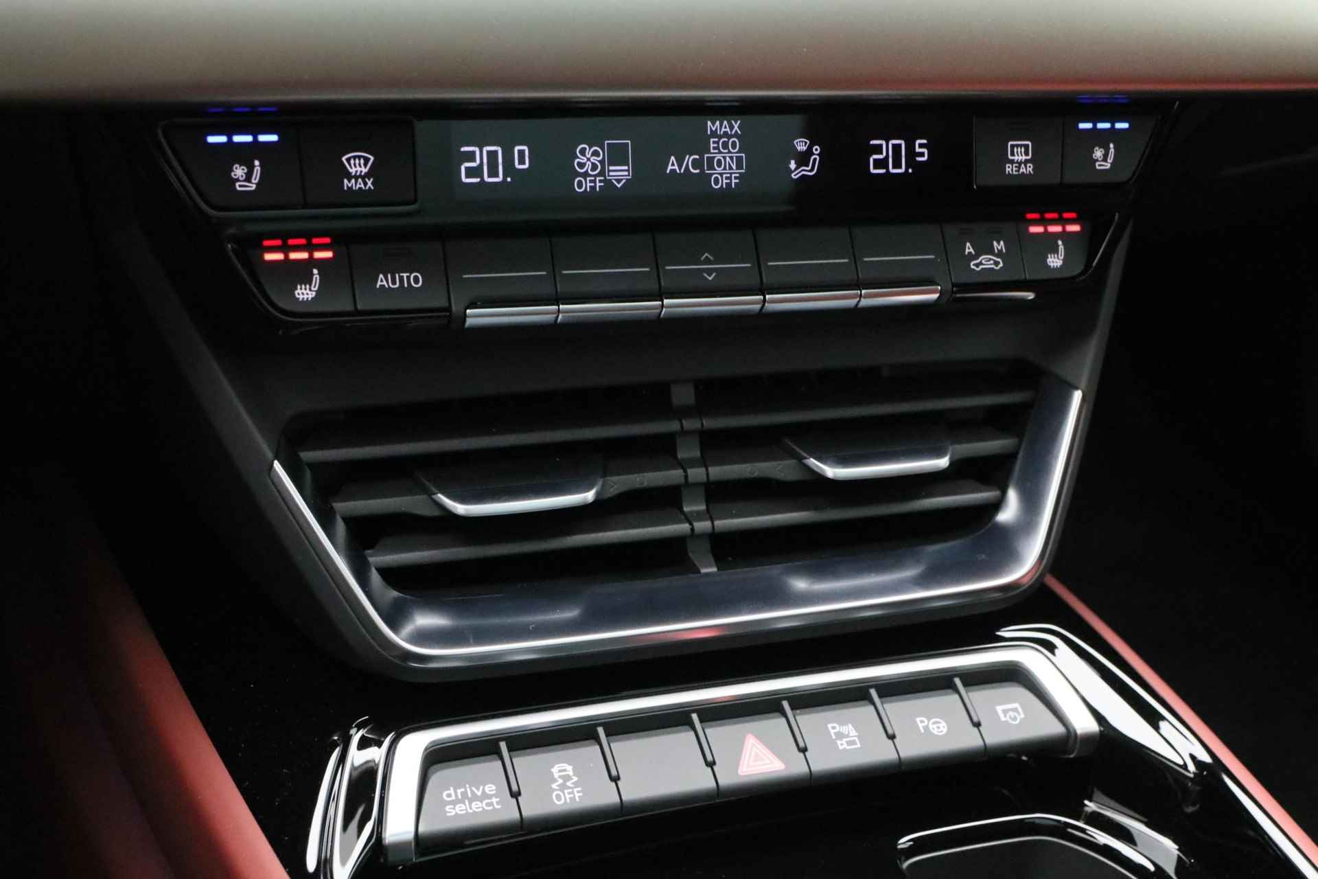 Audi e-tron GT edition ZERO 93 kWh 476PK - incl. BTW | 12% Bijtelling | Warmtepomp | Pano | Laser LED | 360 camera | Leer | 20 inch | B&O - 12/54