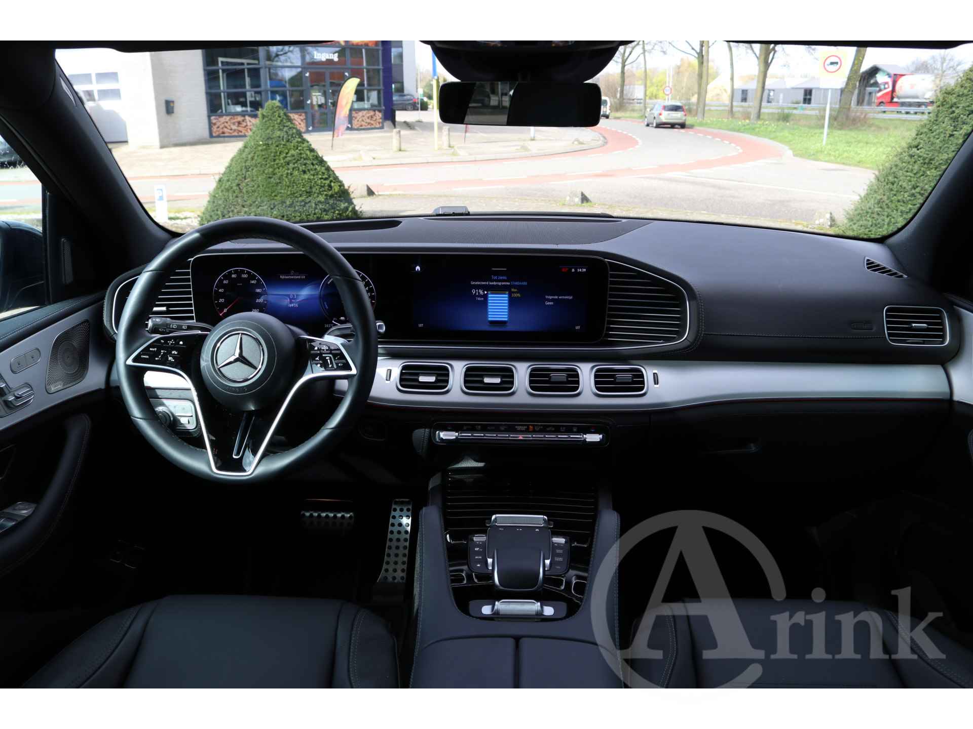 Mercedes-Benz GLE 400 e 4MATIC AMG Line Airmatic, Rijassistentiepakket, Trekhaak, Panoramadak - 20/47