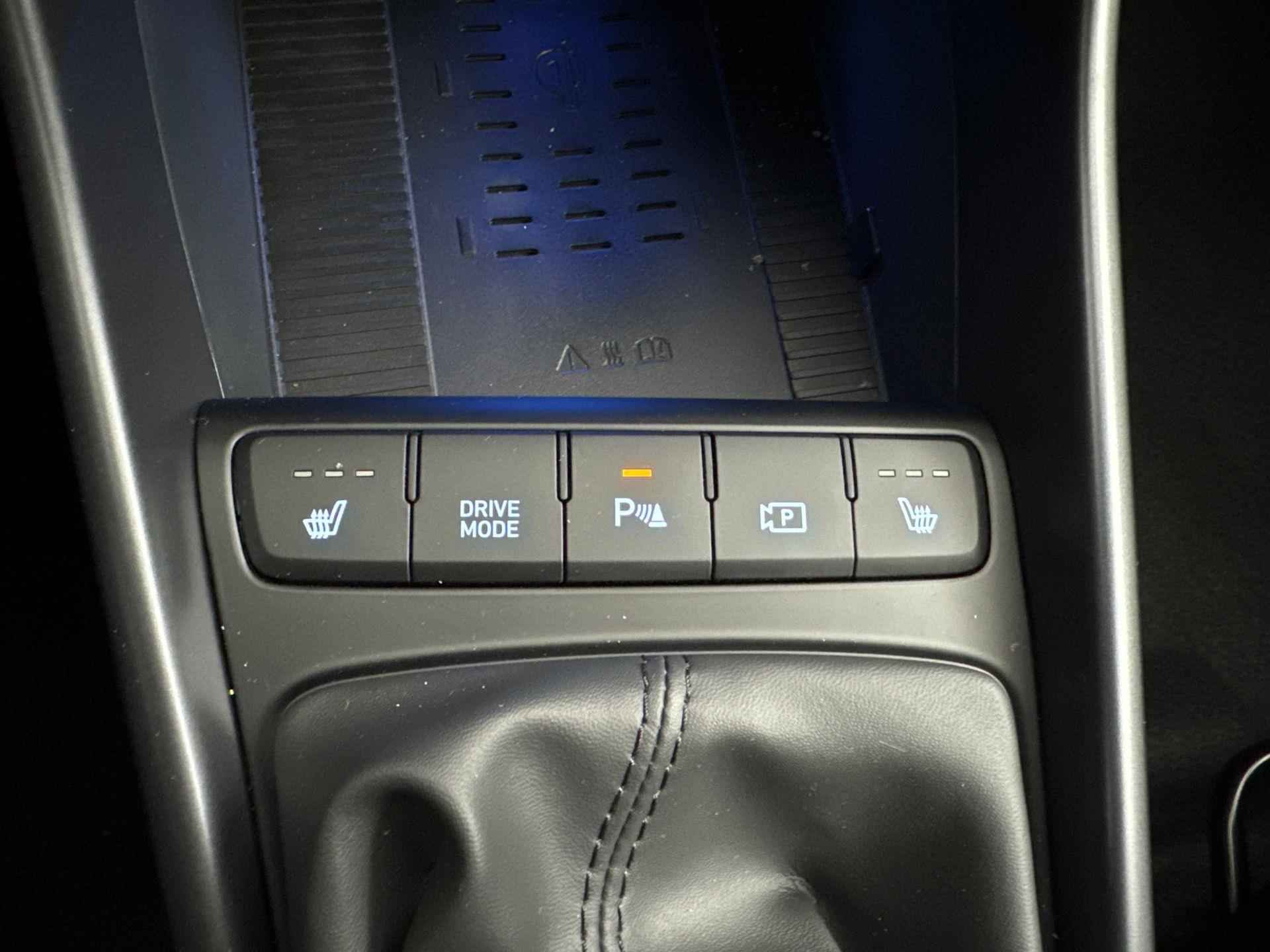 Hyundai Bayon 1.0 T-GDI Premium | Incl. €2000,- Voorraadactie! | Stoel + stuurverwarming  | Keyless Entry | Parkeersensoren | Navigatie | - 23/30