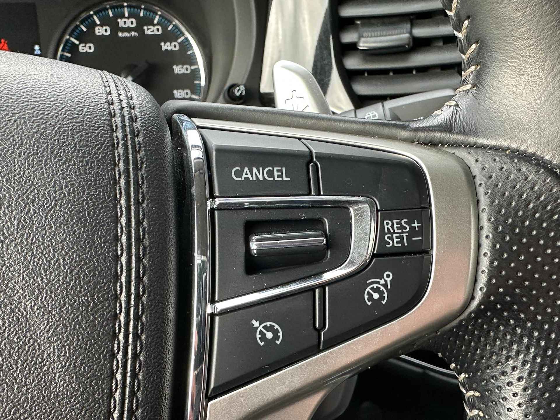MITSUBISHI Outlander 2.4 DOHC PHEV 4WD Aut Pure+ 3 KEER OP VOORRAAD | Carplay | CRUISE CONTROL | CLIMATE CONTROL | ALL SEASON BANDEN | - 24/40