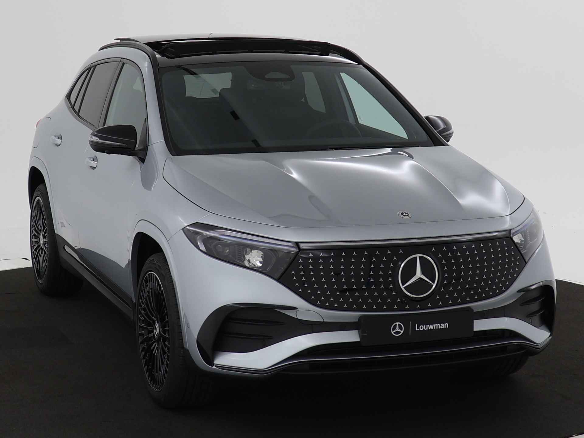 Mercedes-Benz EQA 250+ AMG Line 71 kWh | Nightpakket | Premium pakket | Winter pakket | Dodehoekassistent | Parkeerpakket met 360°-camera | GUARD 360° Voertuigbescherming Plus | Burmester Surround Sound systeem | EASY PACK achterklep | - 23/36