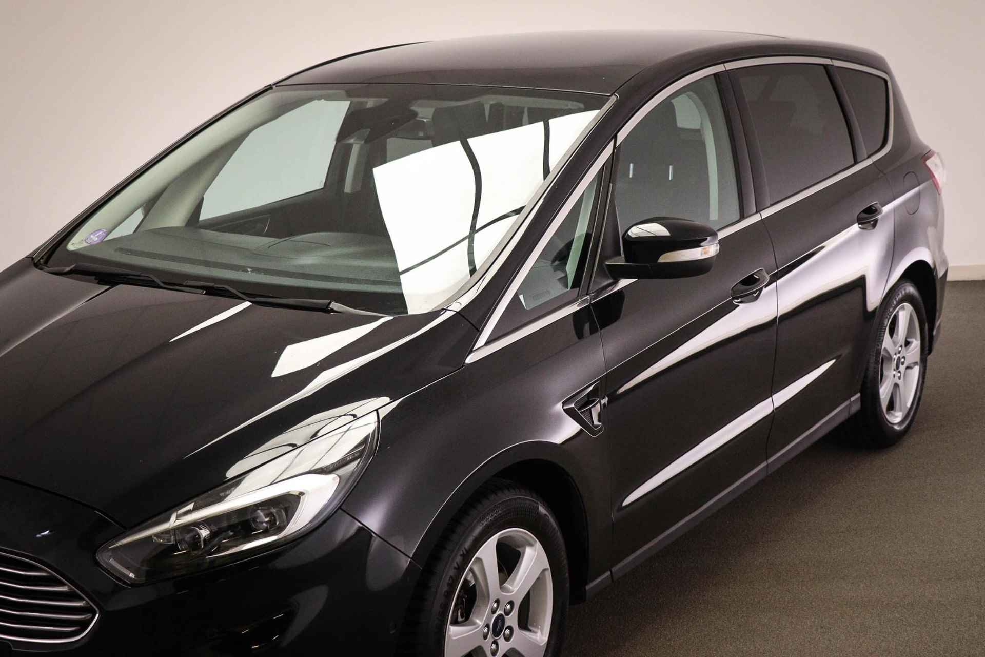 Ford S-Max 1.5 Titanium | PANORAMADAK | AFNEEMBARE TREKHAAK | STOEL / VOORRUIT- VERWARMING - 21/52