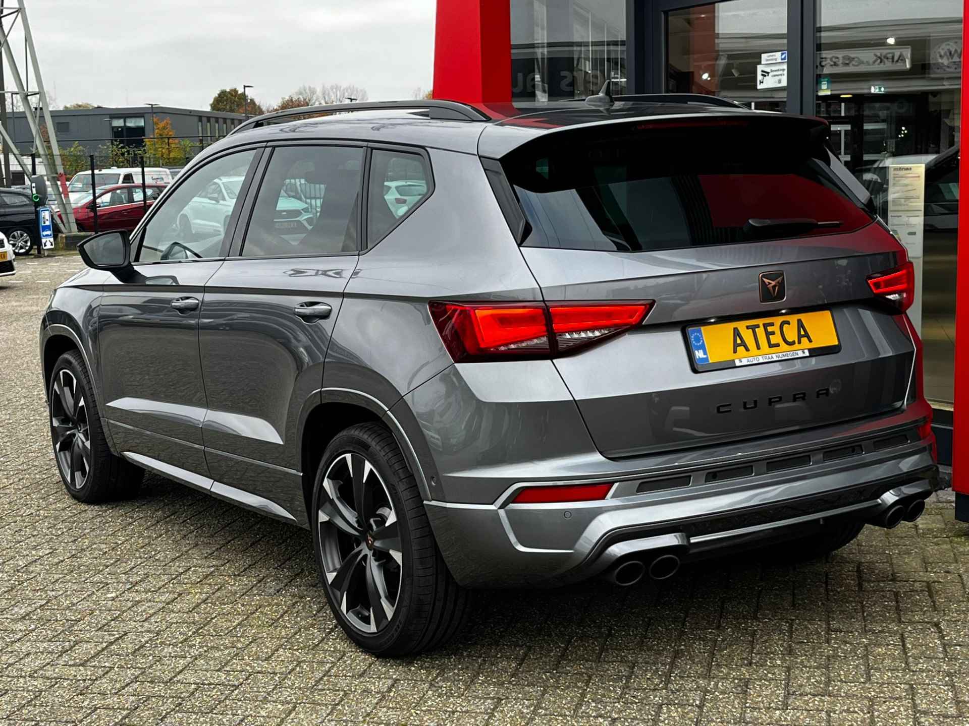 CUPRA Ateca 2.0 TSI 4DRIVE 300PK! / BEATS AUDIO / ELEK. KLEP / STOEL+STUUR VERW. / - 3/33