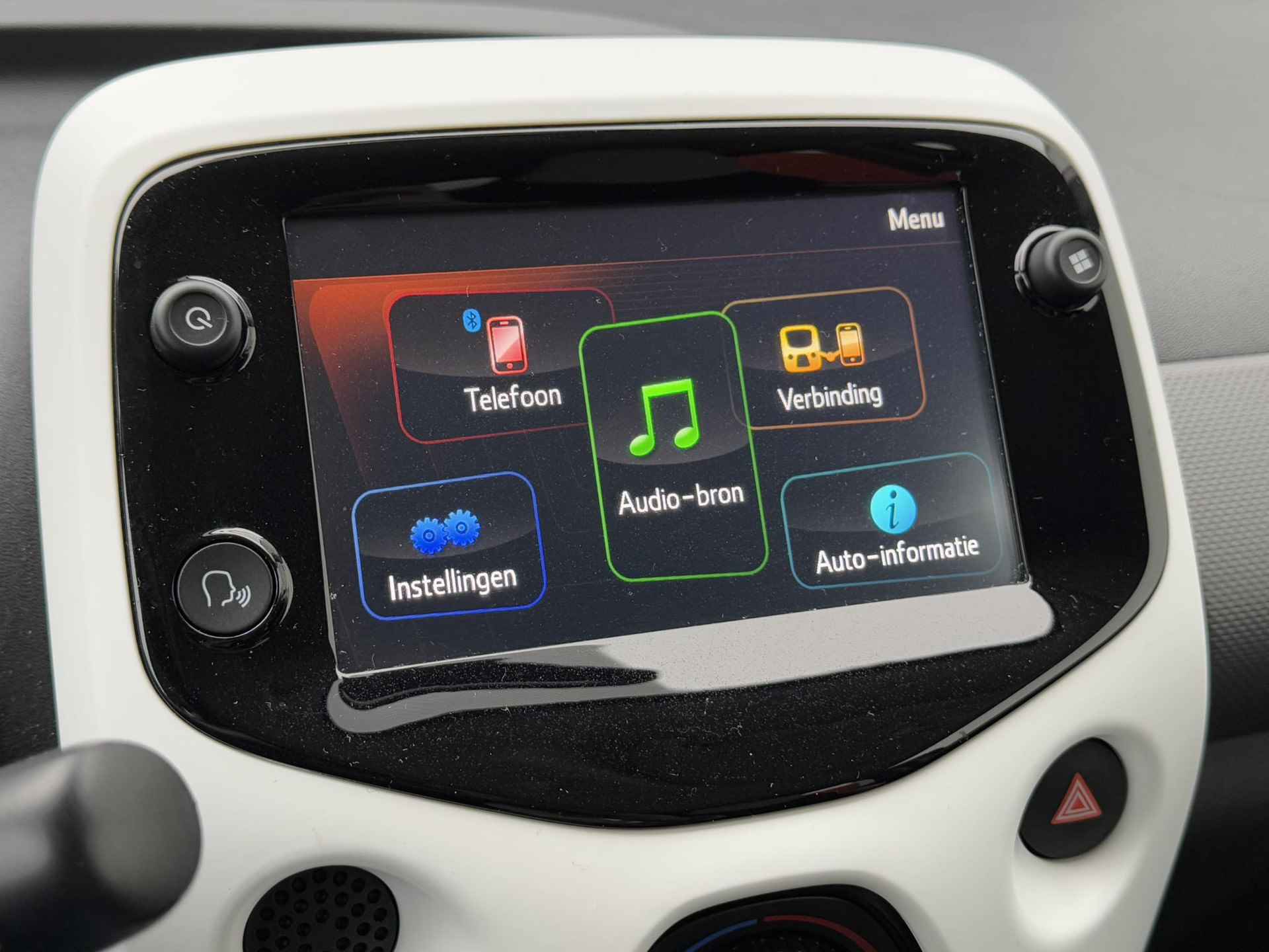 Citroen C1 1.0 VTi Feel | Two tone | Apple Carplay | DAB+ | Lage km-stand | Prijs is rijklaar - 13/24