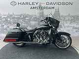 Harley-Davidson FLHXS Street Glide Special