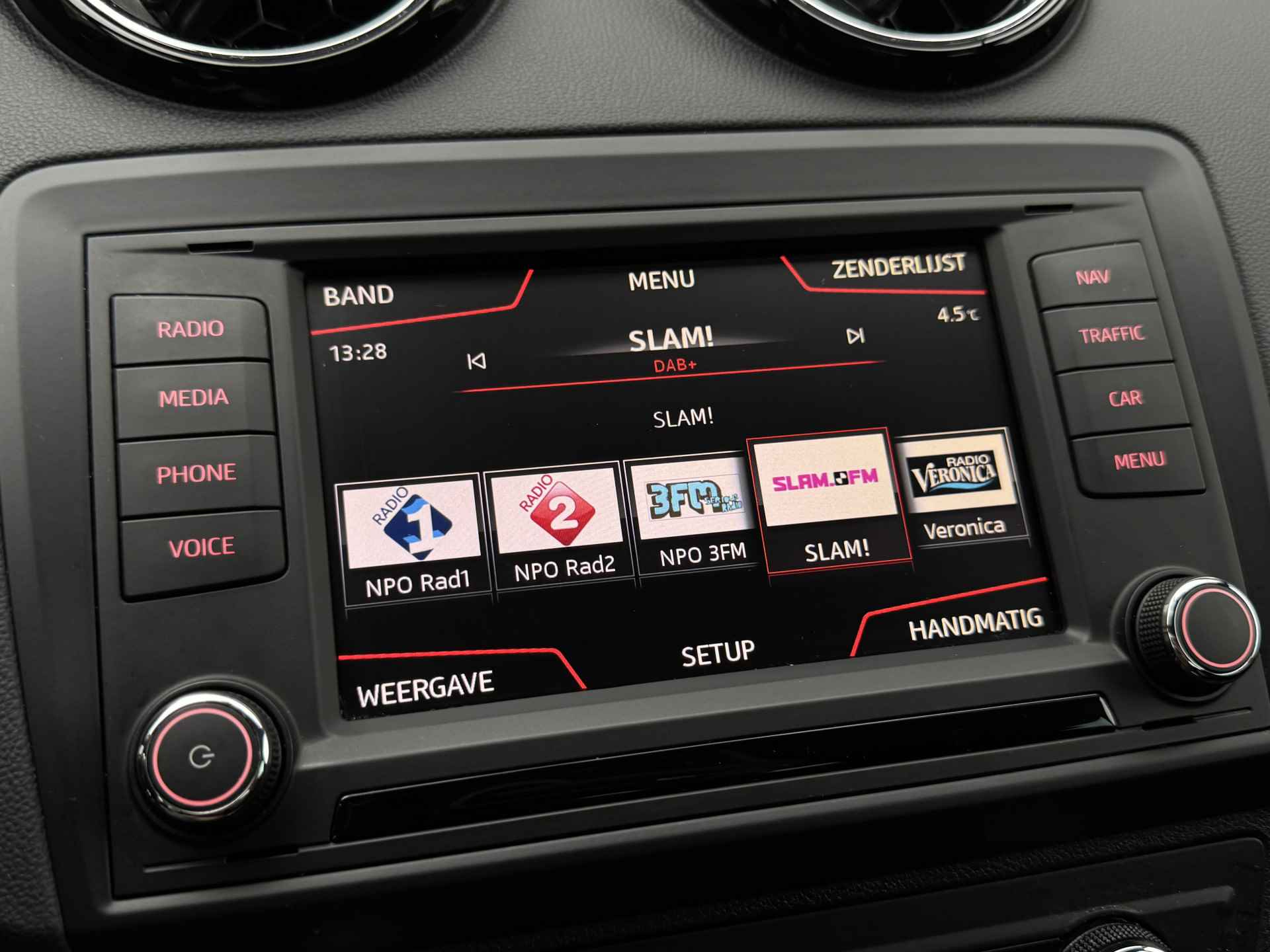 SEAT Ibiza SC 1.0 EcoTSI Style Connect | Apple Carplay | Voorstoelen Verwarmd | Cruise Control | Navigatie Rijklaar + 12 Maand BOVAG Garantie - 14/48