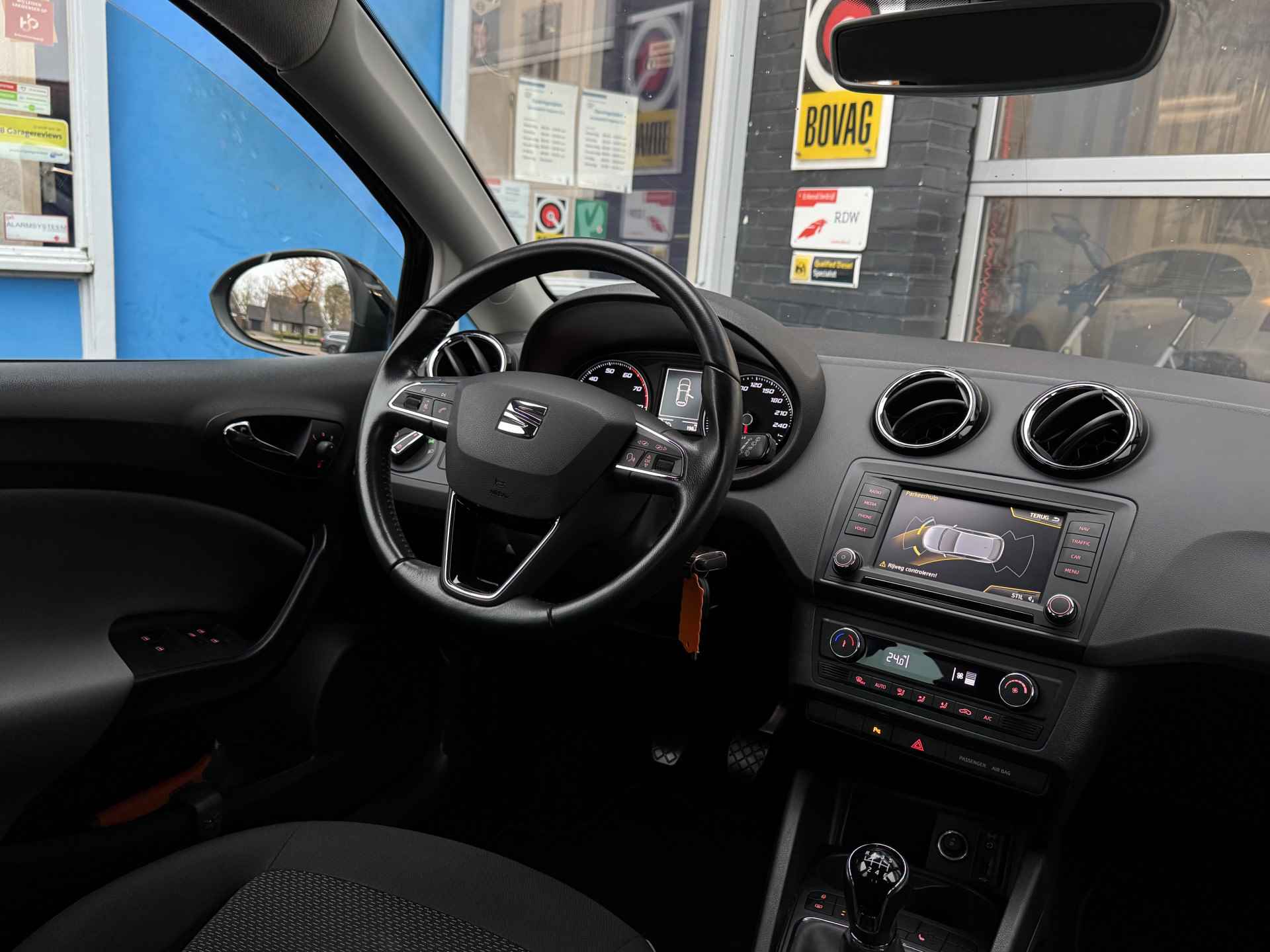 SEAT Ibiza SC 1.0 EcoTSI Style Connect | Apple Carplay | Voorstoelen Verwarmd | Cruise Control | Navigatie Rijklaar + 12 Maand BOVAG Garantie - 33/48