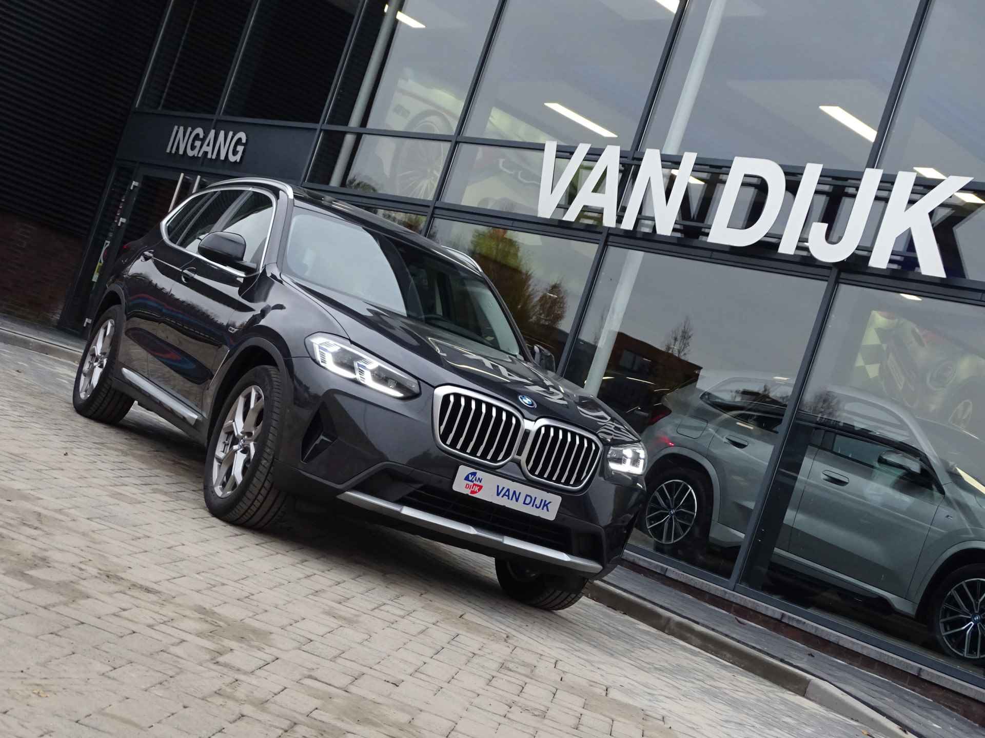 BMW X3 xDrive30e High Exe. Pano.Dak Elek.Trekhaak Laser Head-up HiFi Driv.Ass Cockpit Pro. 19"LM Velgen - 46/54