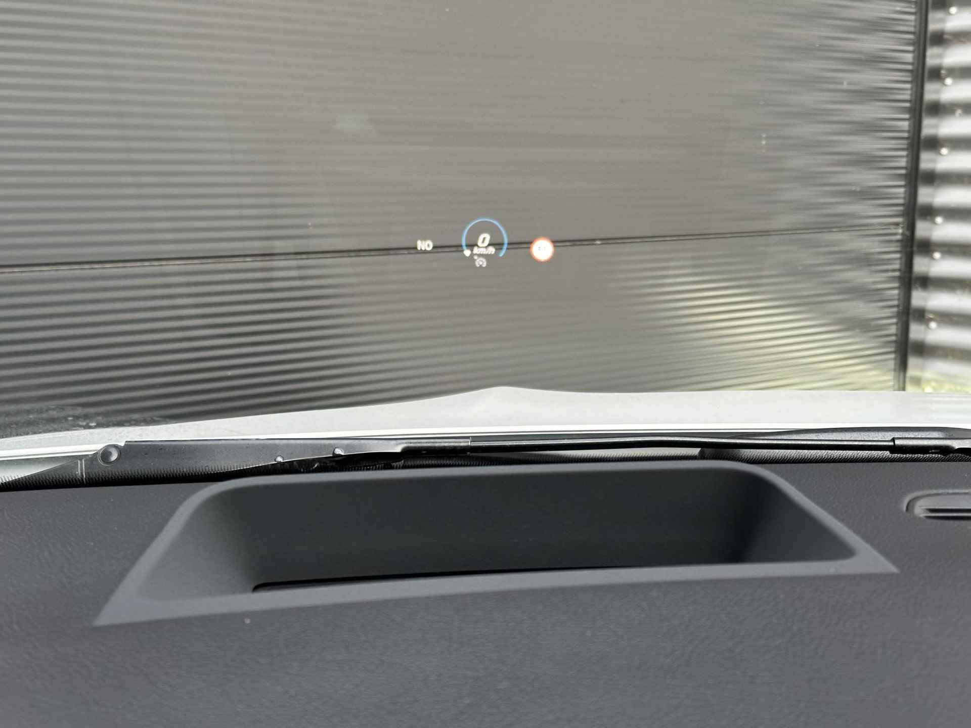 Mercedes-Benz GLA-klasse 250 e AMG | Panoramadak | Nightpakket | Stoelverwarming | Head-up Display | Achteruitrijcamera - 7/16