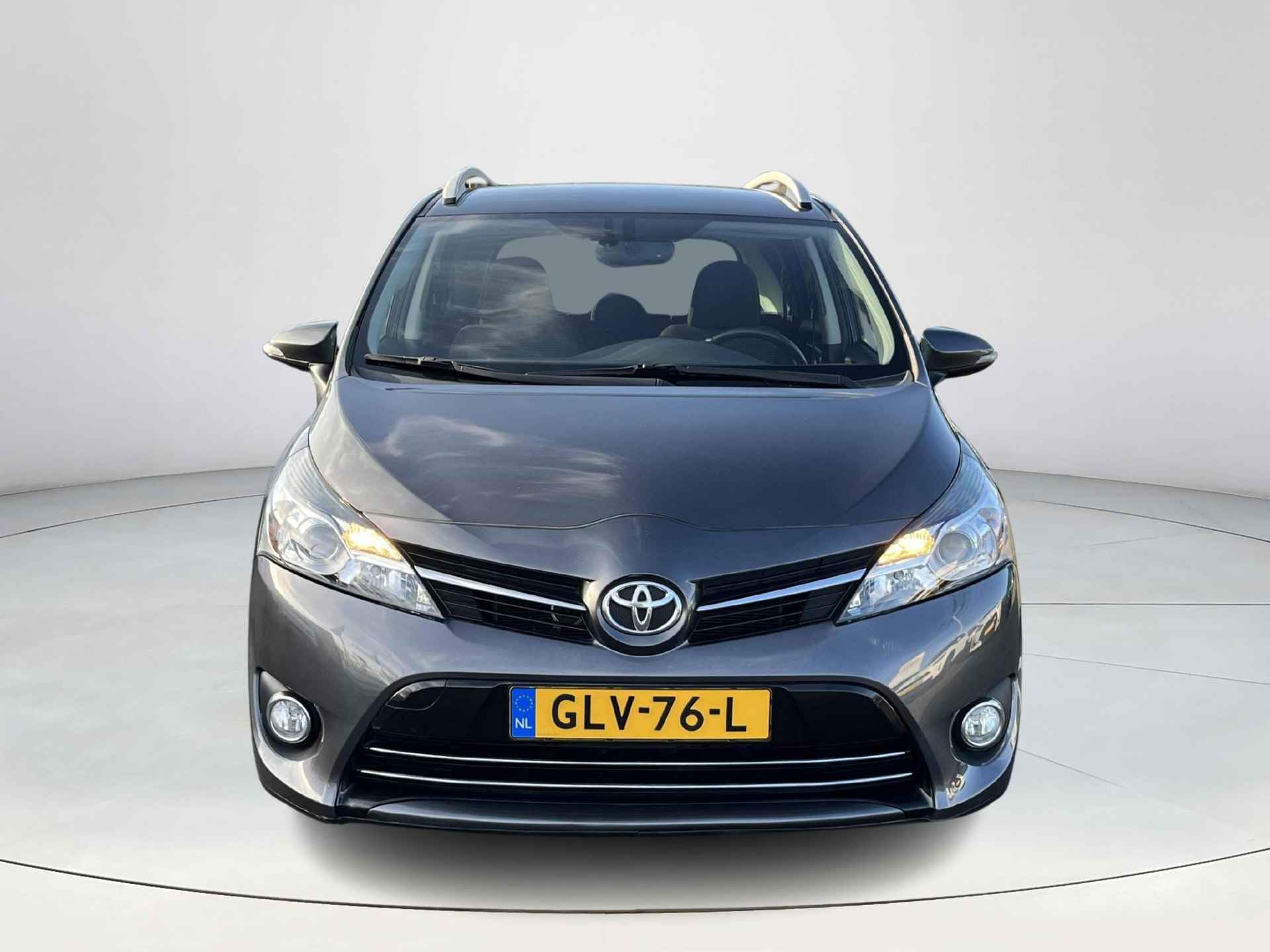 Toyota Verso 1.8 VVT-i Aspiration | Achteruitrijcamera | Trekhaak | Stoelverwarming voor - 9/31