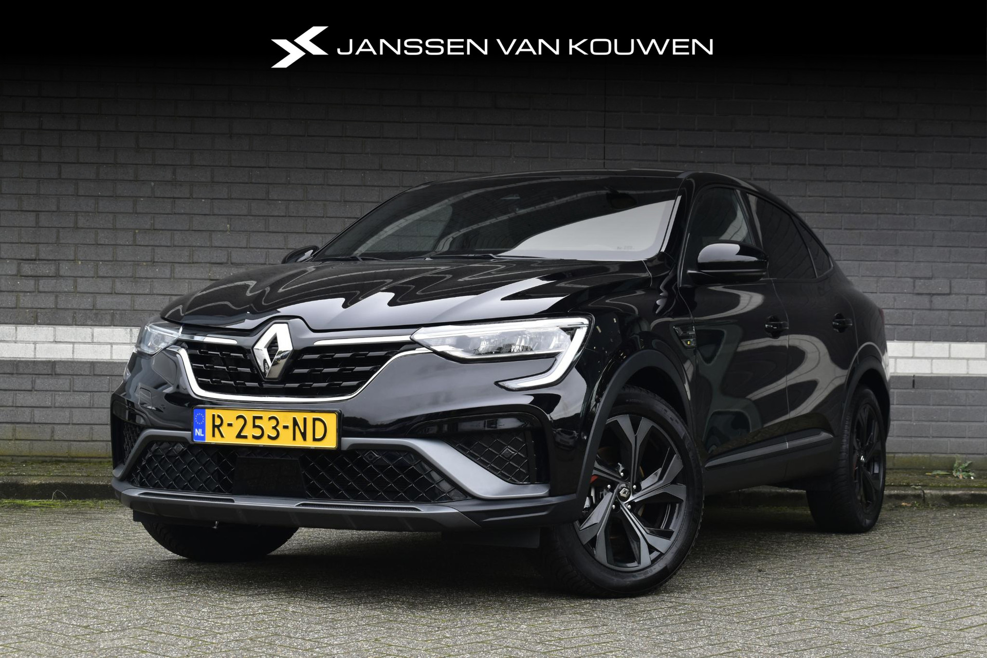 Renault Arkana 1.6 E-Tech Hybrid 145 R.S. Line / Leder / Stoel-Stuurverwarming / Navigatie / Camera