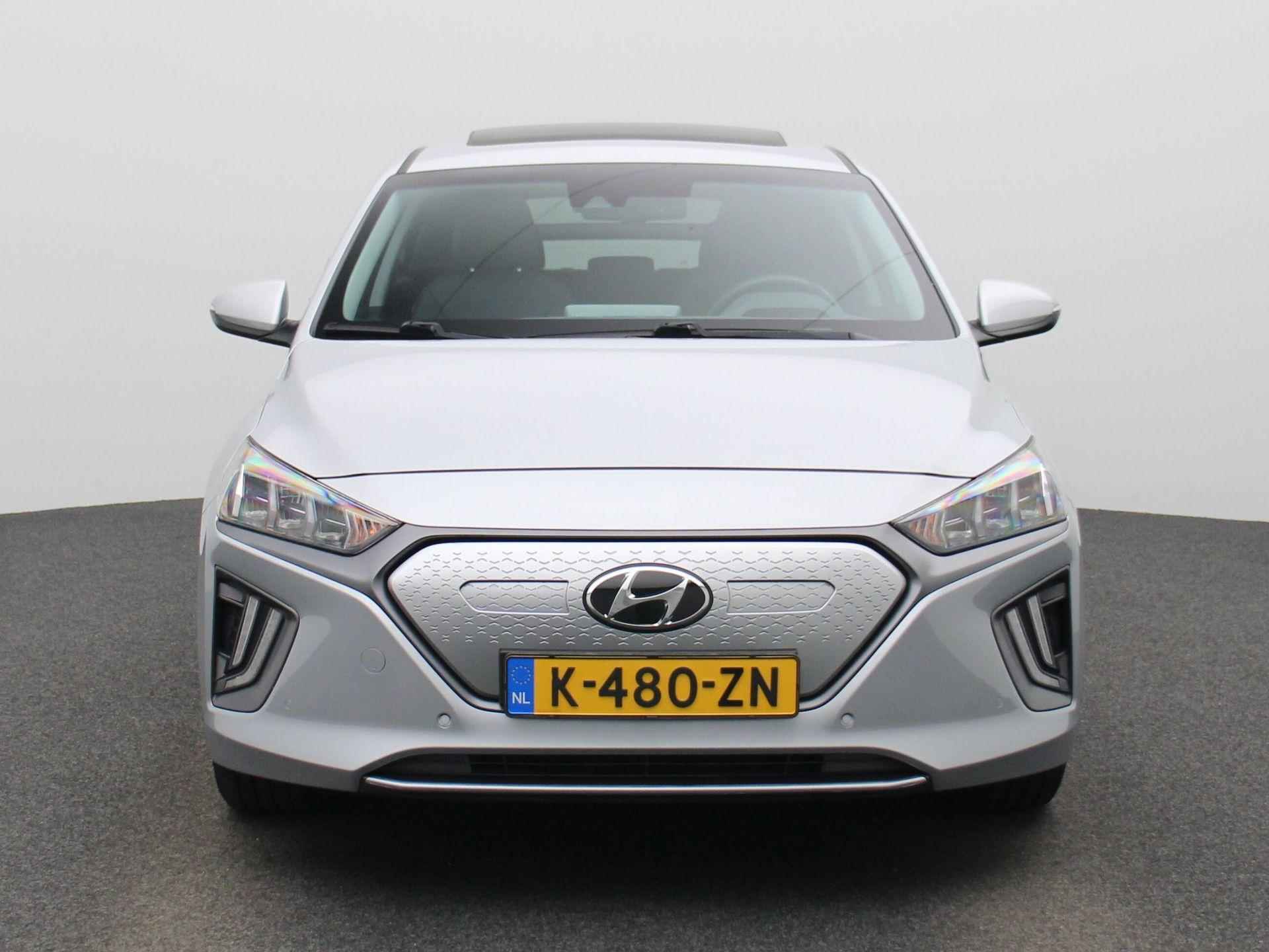 Hyundai IONIQ Premium EV 38 kWh | Schuifdak | Infinity Audio | Navigatie | Camera | - 3/42