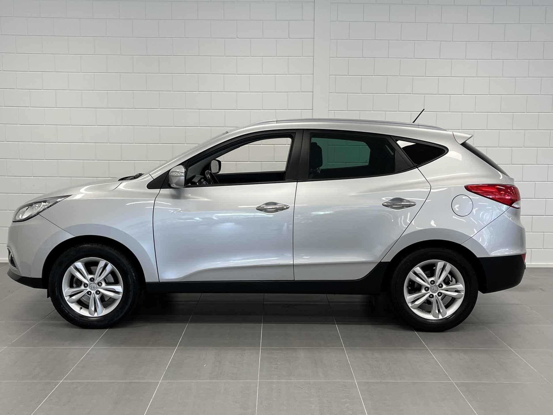 Hyundai ix35 2.0i Style Automaat | TREKHAAK | CLIMATE CONTROL | 1600 kg TREKGEWICHT! - 10/43