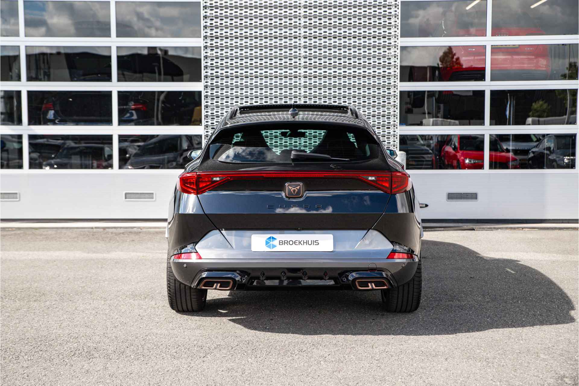 CUPRA Formentor VZ Performance e-Hybrid 245pk | Stoelverw. | Navigatie | Panoramadak - 8/18