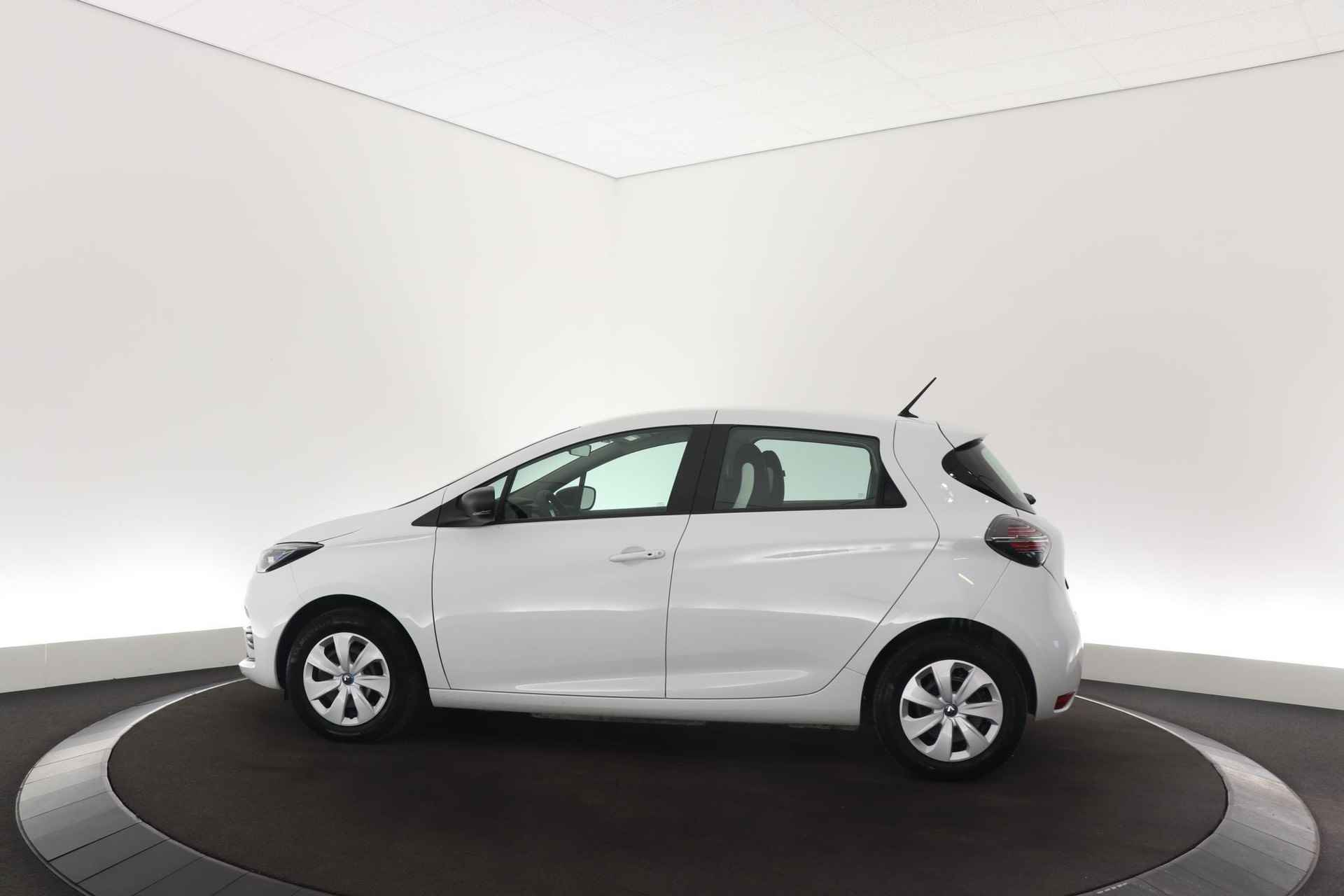 Renault ZOE R110 Life 50 | Huuraccu | €2.000 Subsidie | Apple Carplay | Airco | Keyless Entry - 49/55