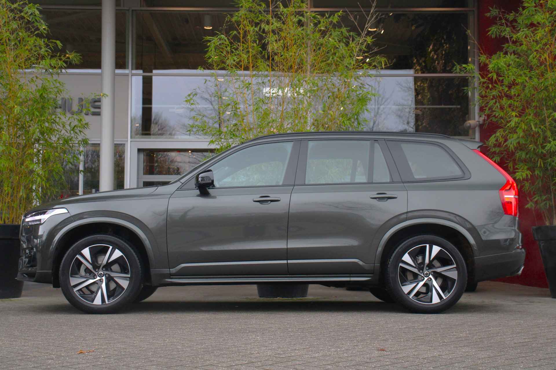 Volvo XC90 2.0 B5 AWD R-Design | Trekhaak | Adaptieve Cruise met Stuurhulp | Memory Seats | Achteruitrijcamera - 5/26