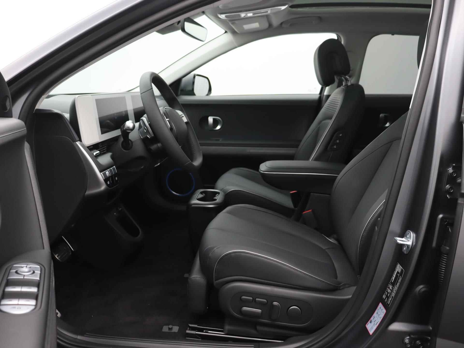 Hyundai IONIQ 5 77 kWh Lounge AWD 325pk | Incl. €11.500,- Voorraadactie! | Panoramadak | Leer | Memory | Stoelventilatie | 360 Camera | - 10/27